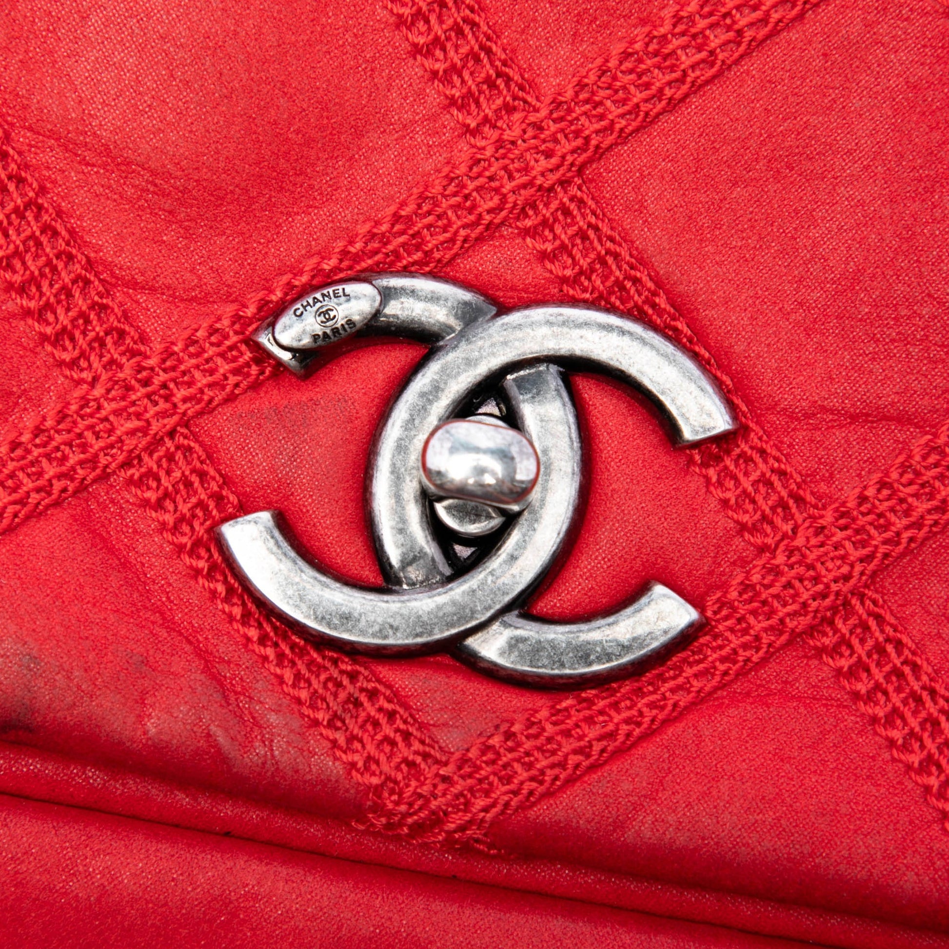 Chanel Iridescent Calfskin Diamond Stitch Flap