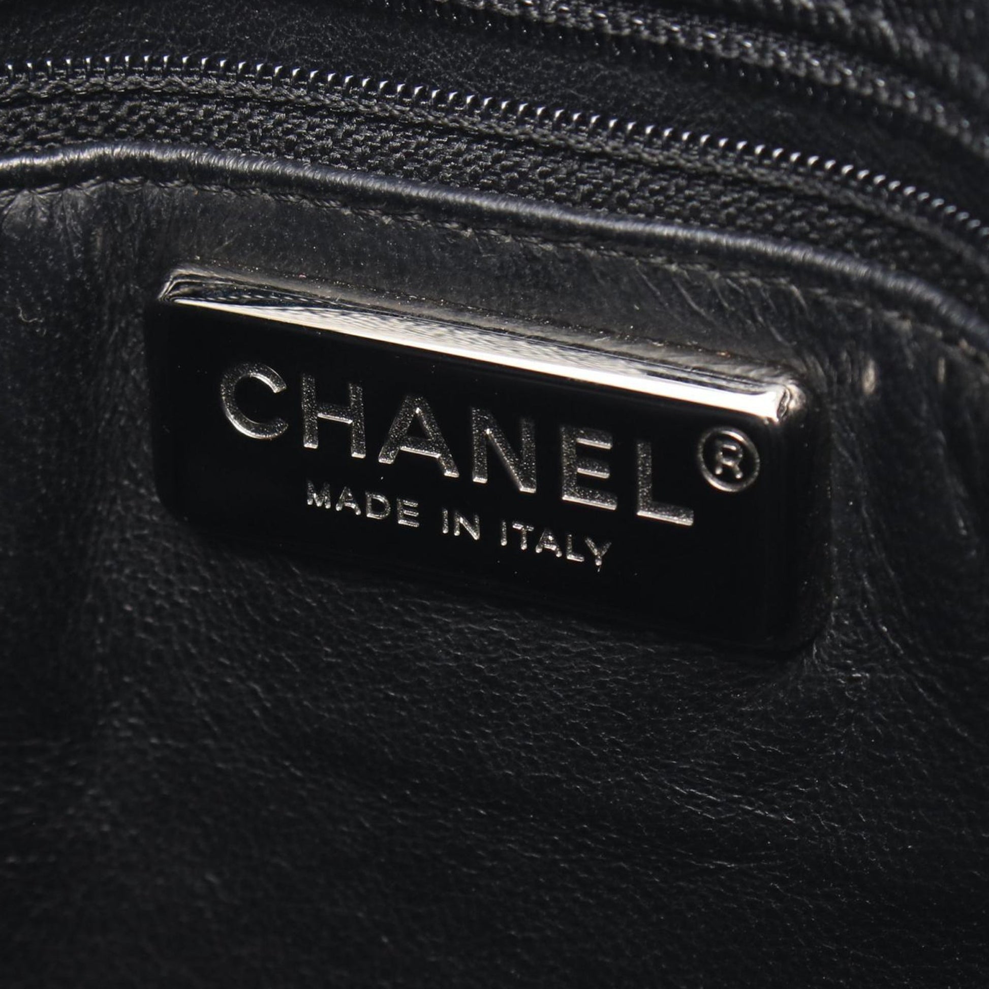 Chanel Luxe Ligne Tote