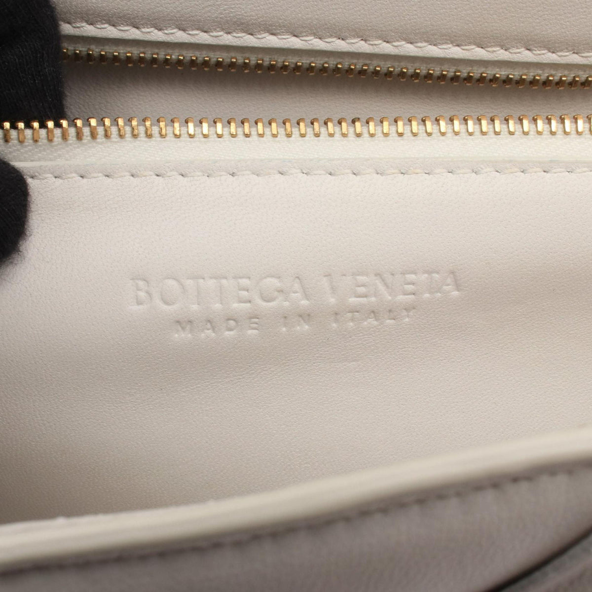 Bottega Veneta Nappa Maxi Intrecciato Padded Top Handle Bag — White