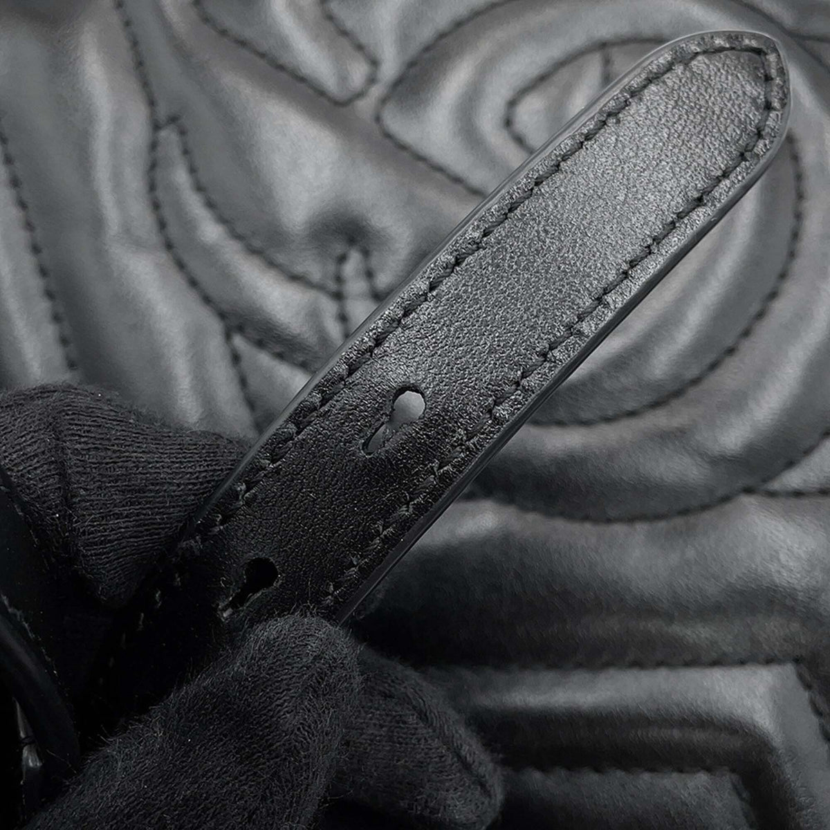 Gucci Small GG Marmont Matelasse Calfskin Crossbody