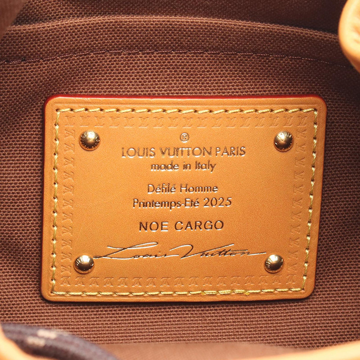 Louis Vuitton Monogram Noe Cargo — Brown