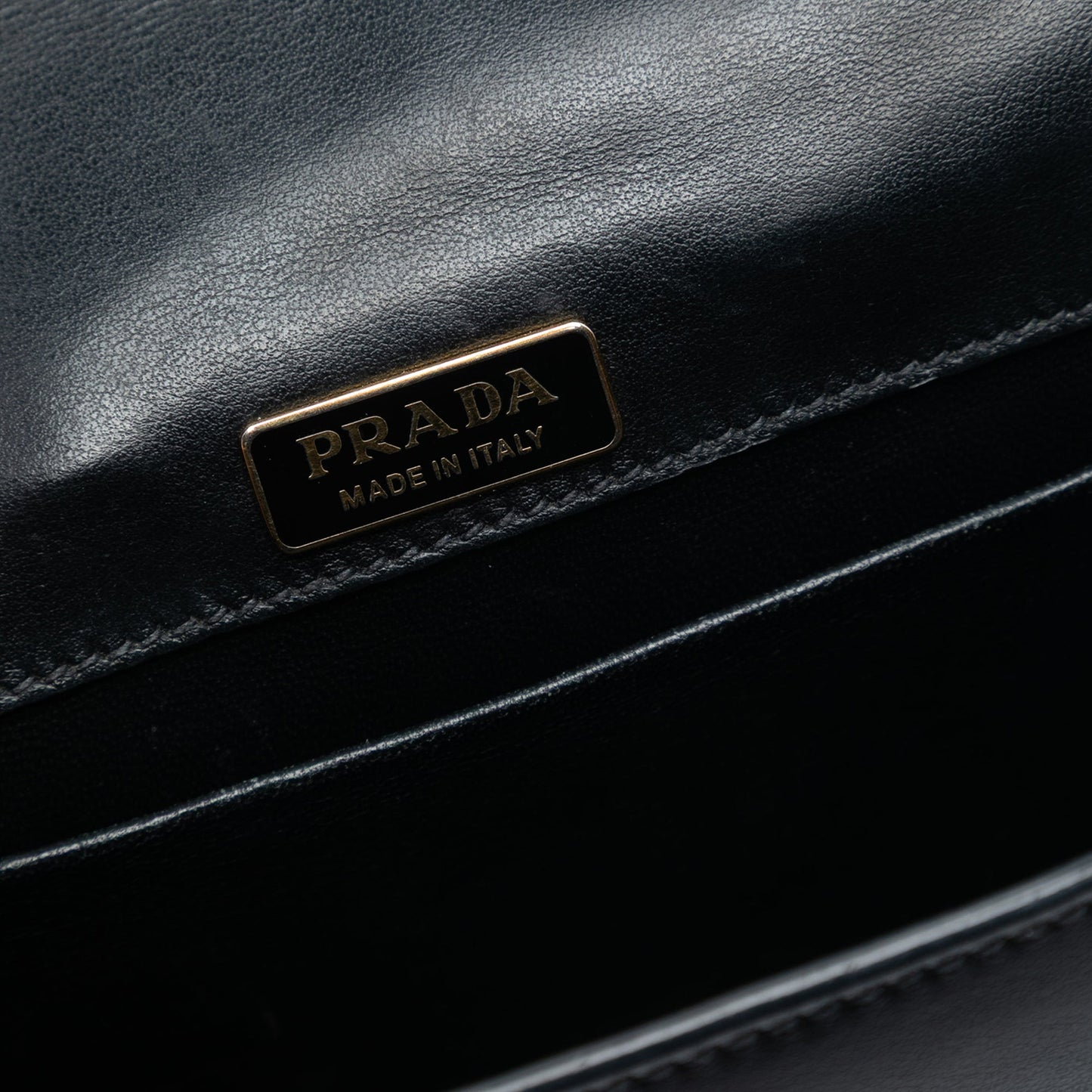Prada City Calf Pionniere Saddle Bag
