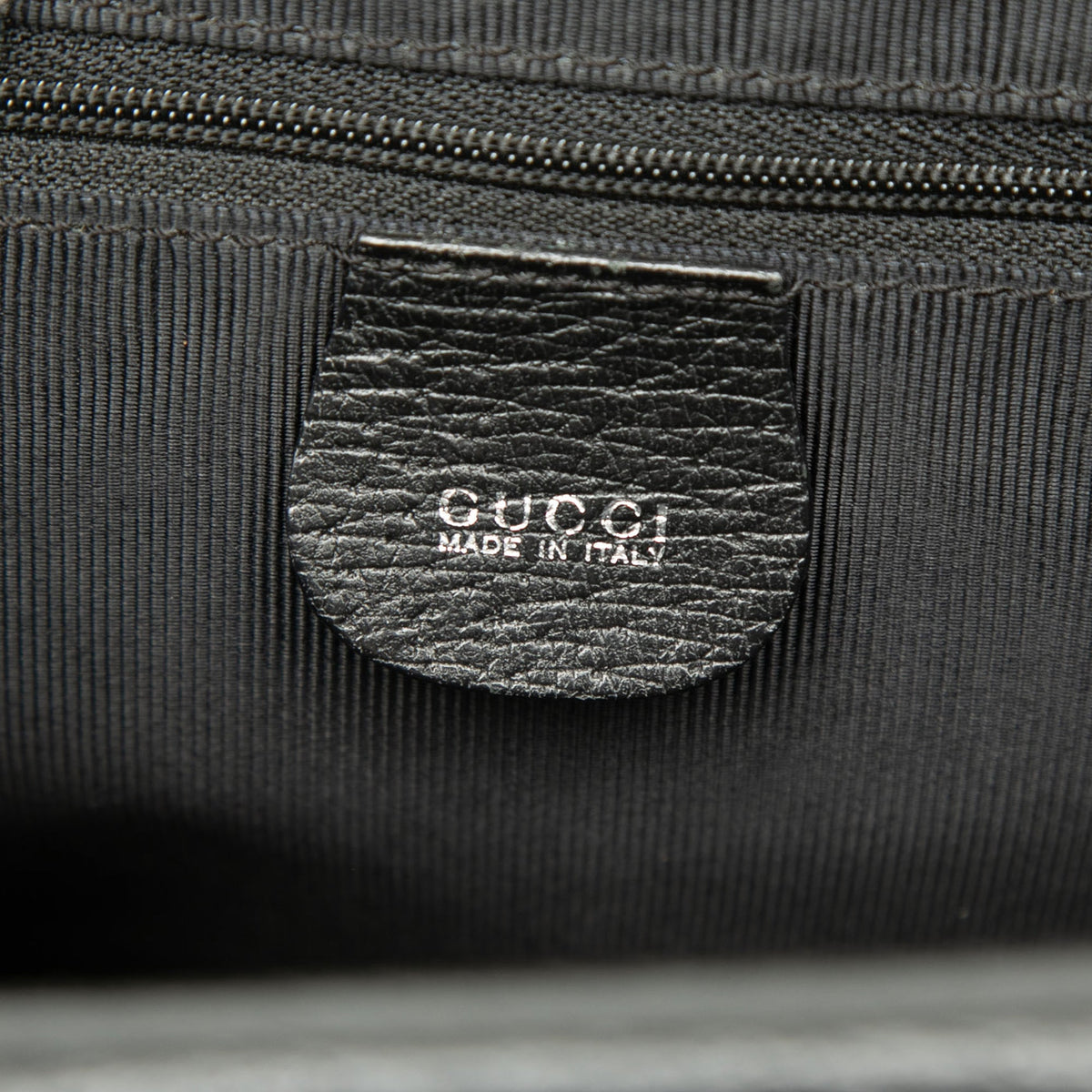 Gucci Medium Pigskin Leather Metal Ring Top Handle Bag — Black