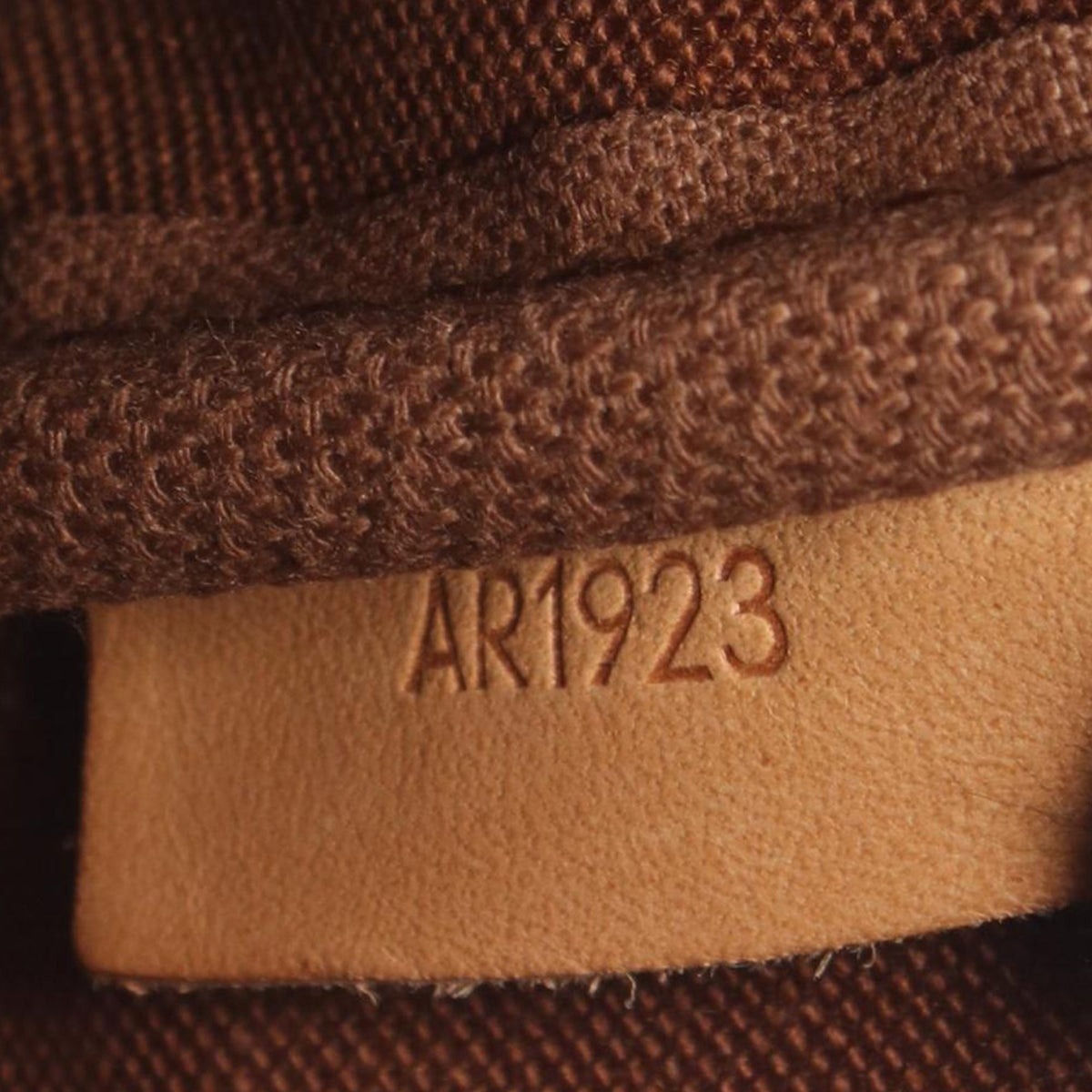 Louis Vuitton Monogram Saumur 30