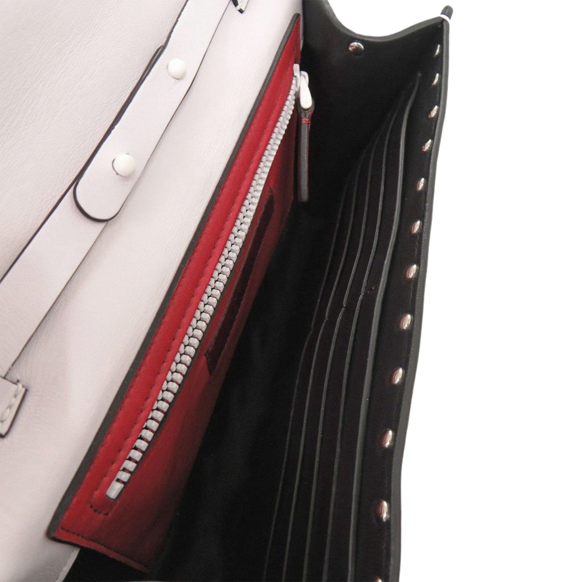 Valentino Lambskin Free Rockstud Spike Wallet On Chain — White