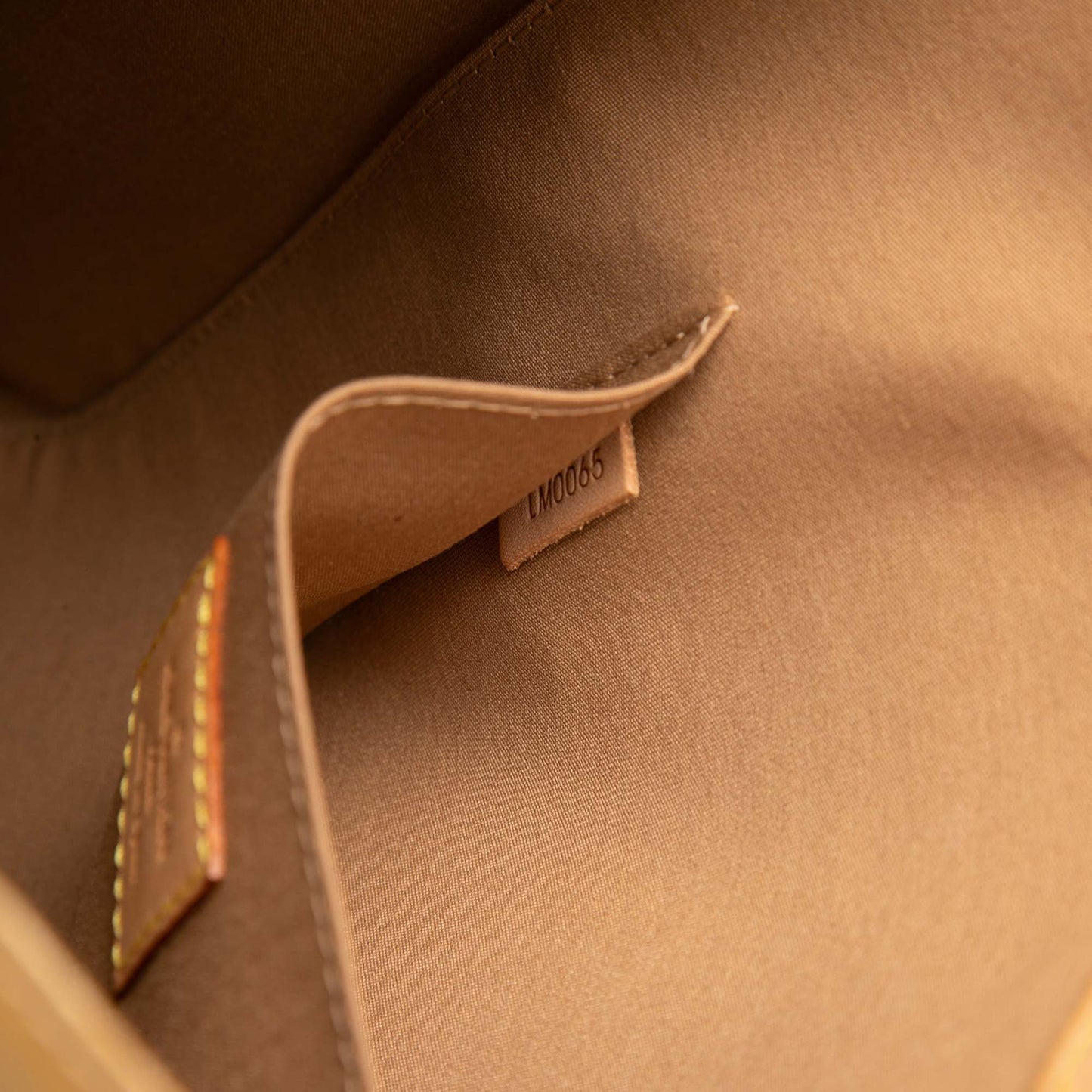 Louis Vuitton Monogram Vernis Maple Drive