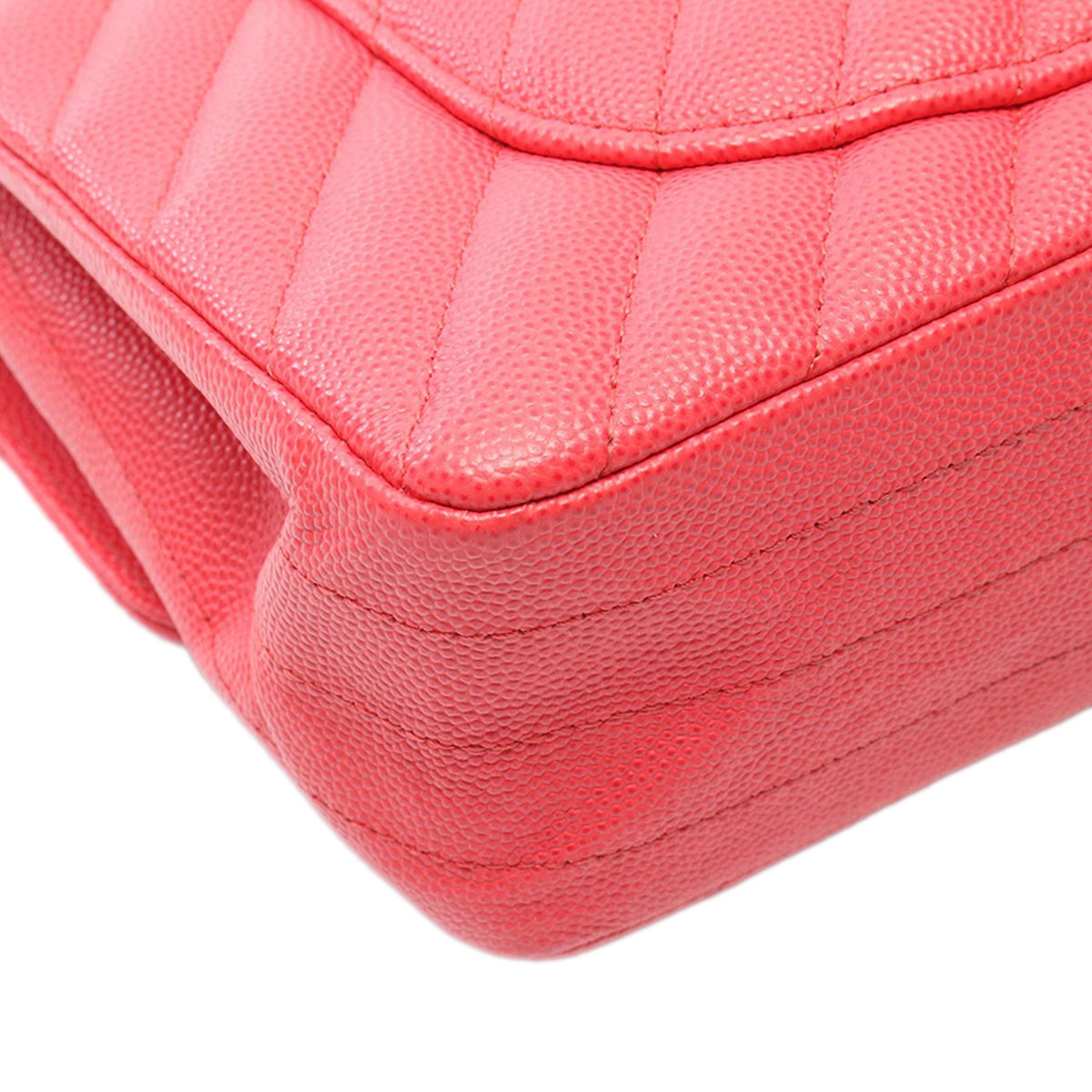 Chanel Medium Classic Chevron Caviar Double Flap — Red