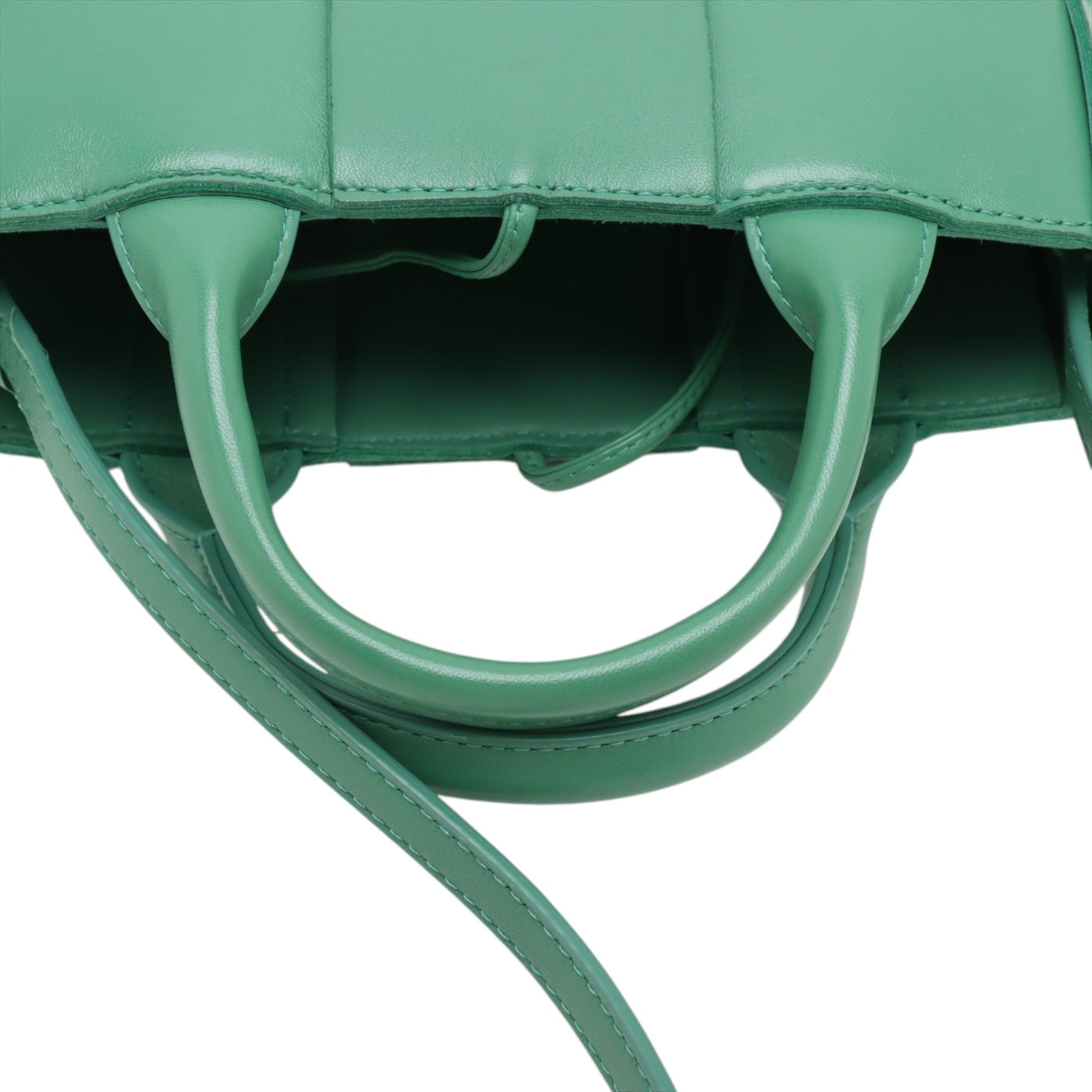 Bottega Veneta Candy Nappa Maxi Intrecciato Arco Tote