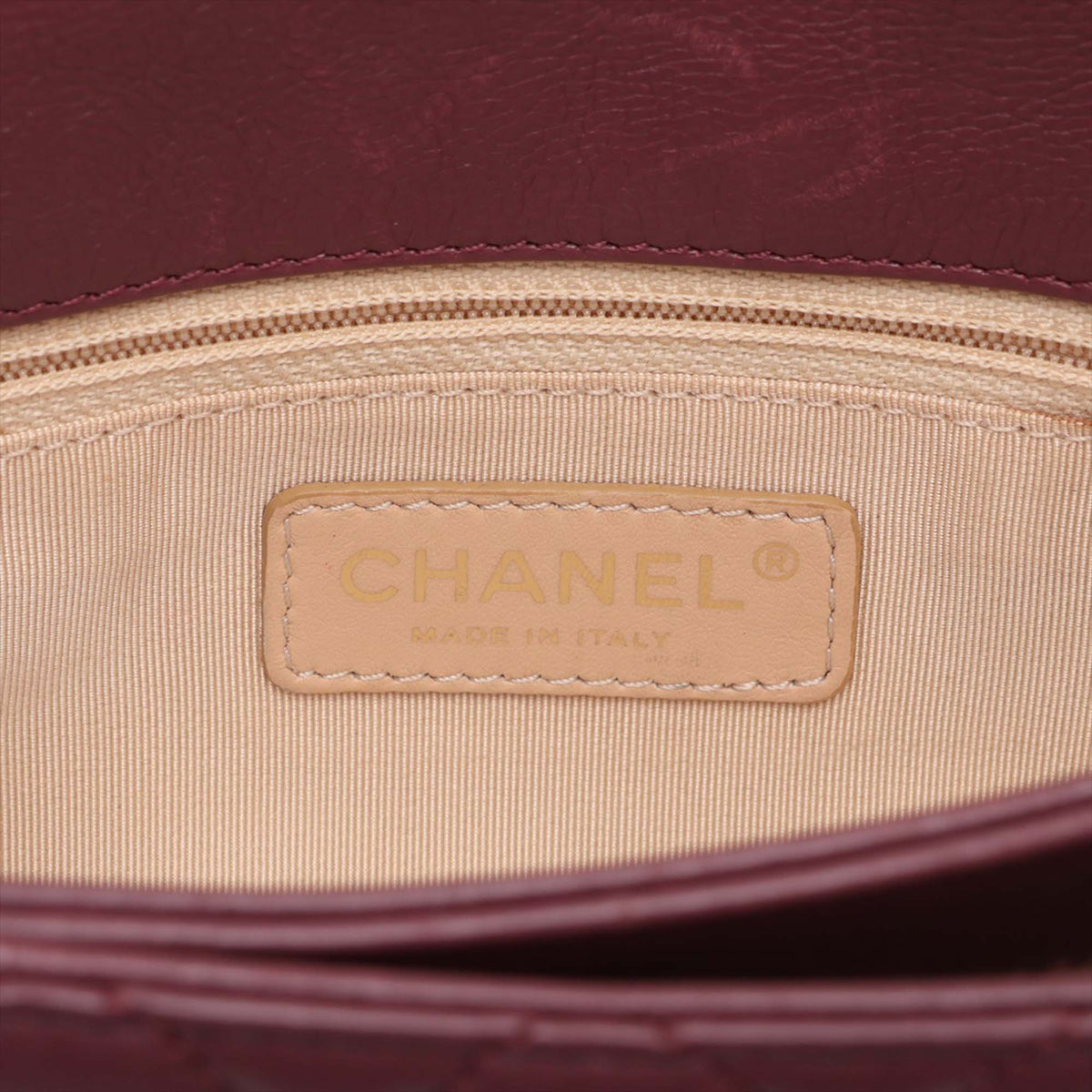 Chanel CC Quilted Lambskin Single Flap — Red