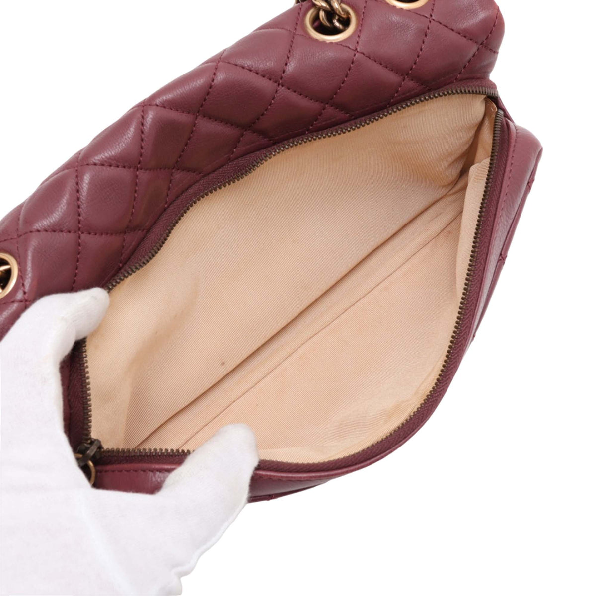 Chanel CC Quilted Lambskin Single Flap — Red