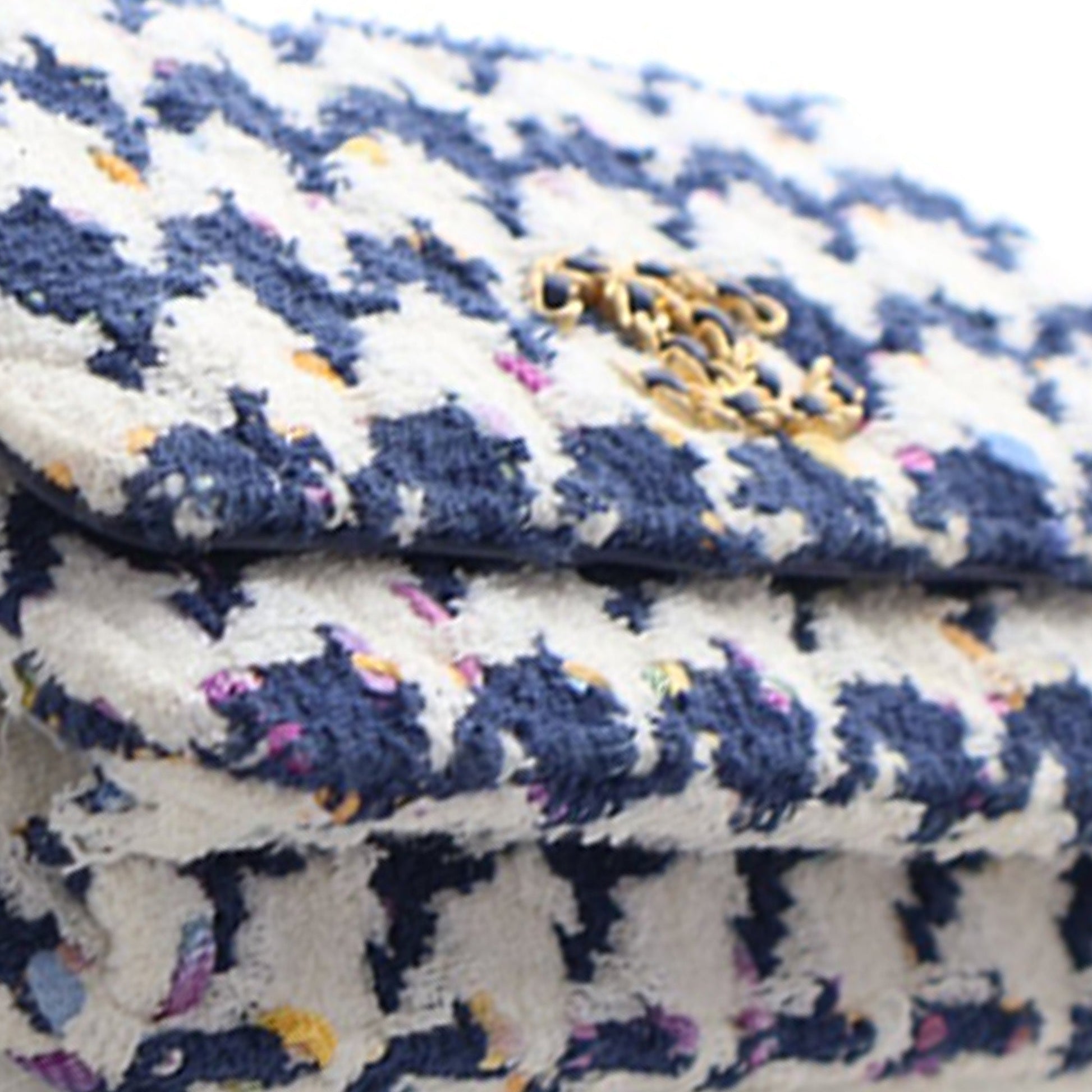 Chanel Tweed 19 Wallet On Chain