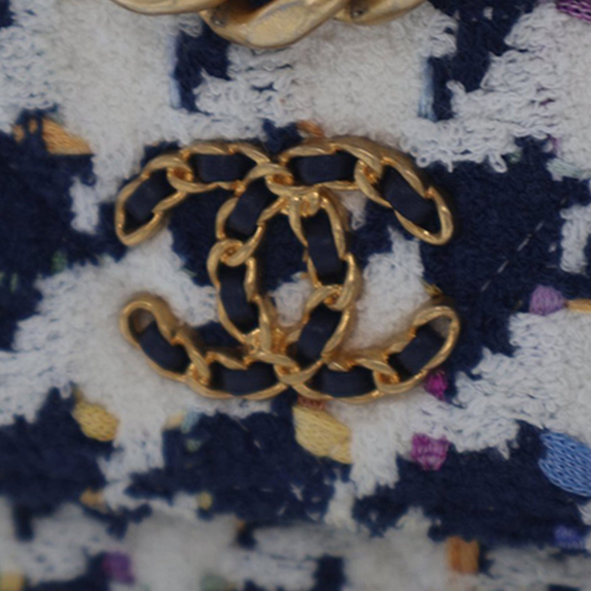 Chanel Tweed 19 Wallet On Chain