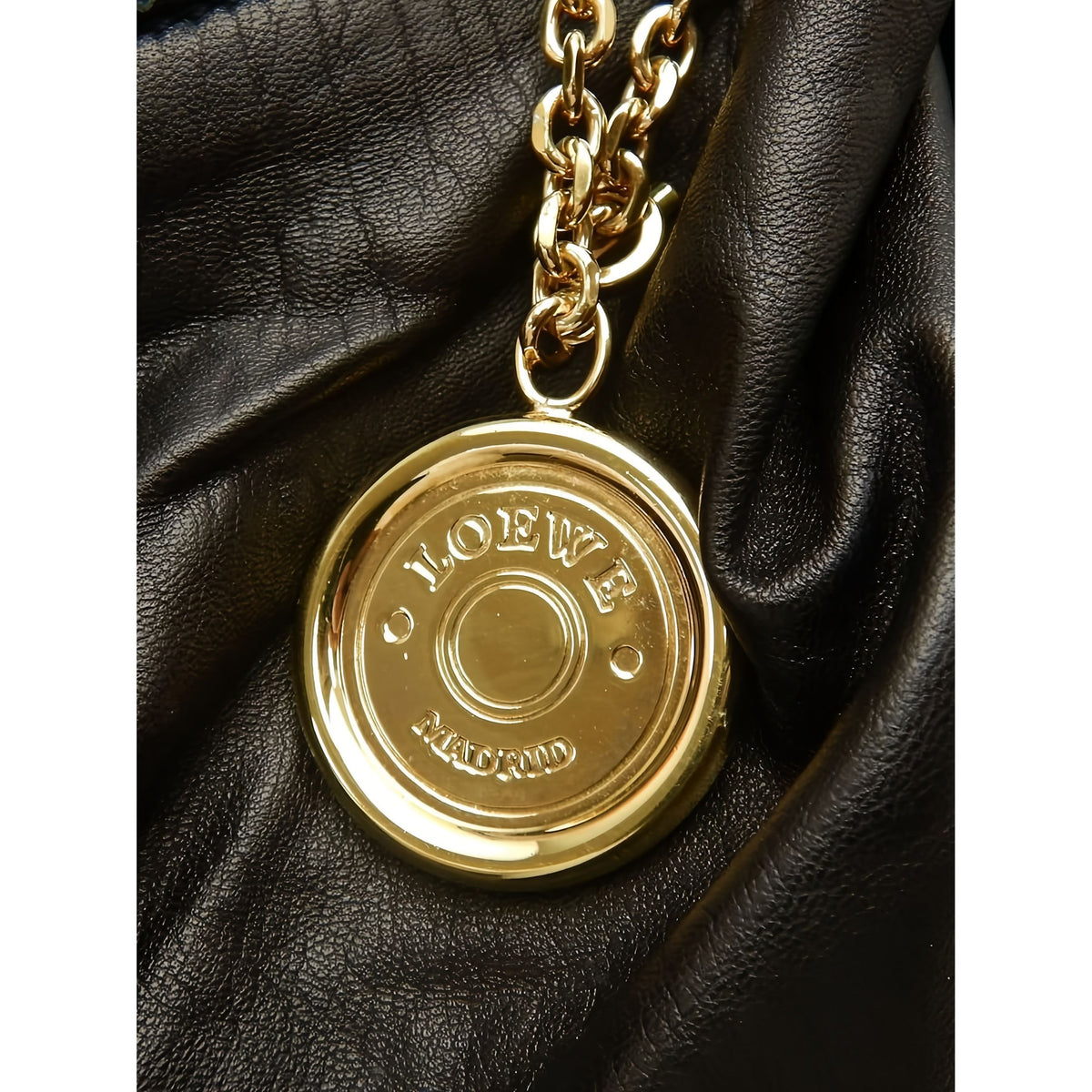 LOEWE Nappa Aire — Black