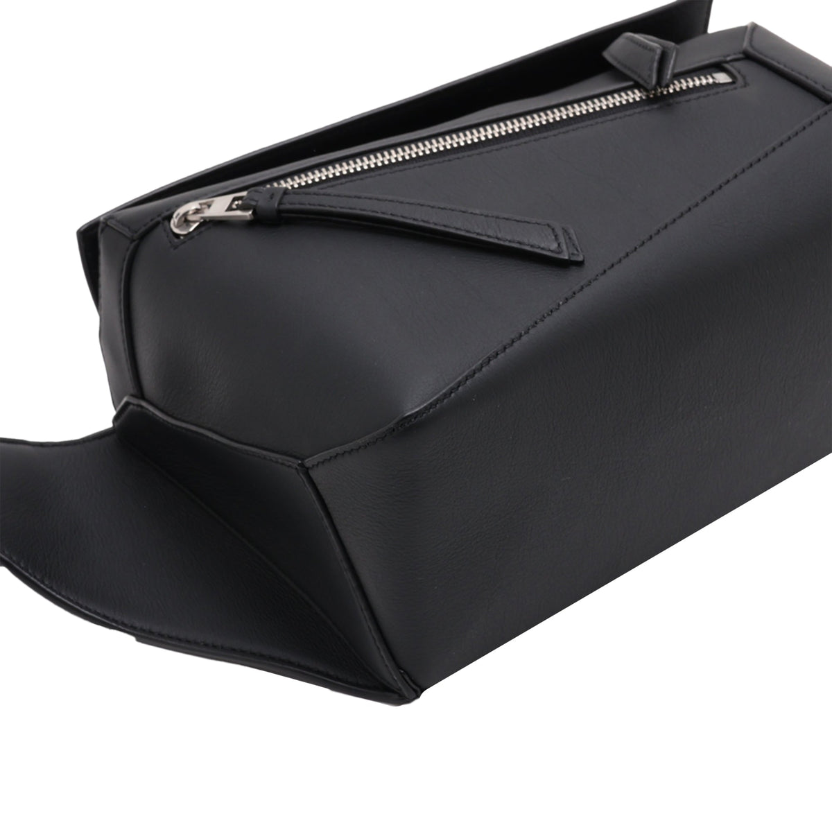 LOEWE Small Calfskin Puzzle Bumbag — Black