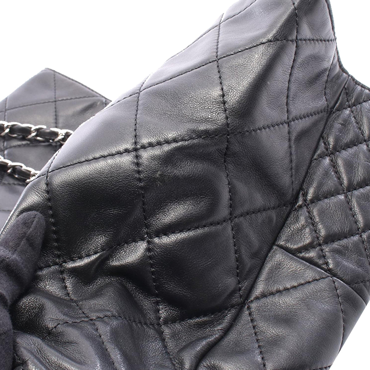 Chanel Large Quilted Calfskin In The Business Tote — Black