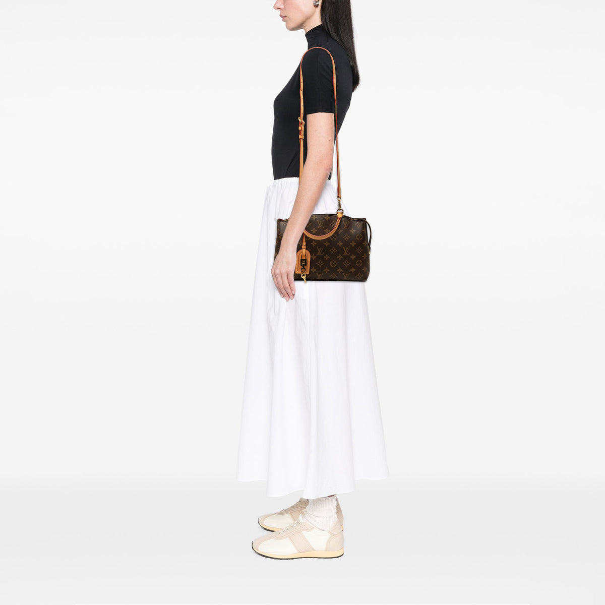 Louis Vuitton Monogram Petit Palais — Brown
