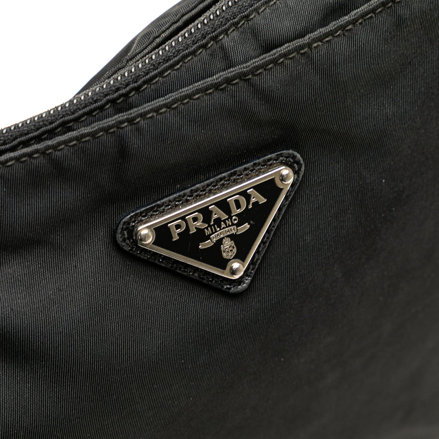 Tessuto Zip Top Crossbody