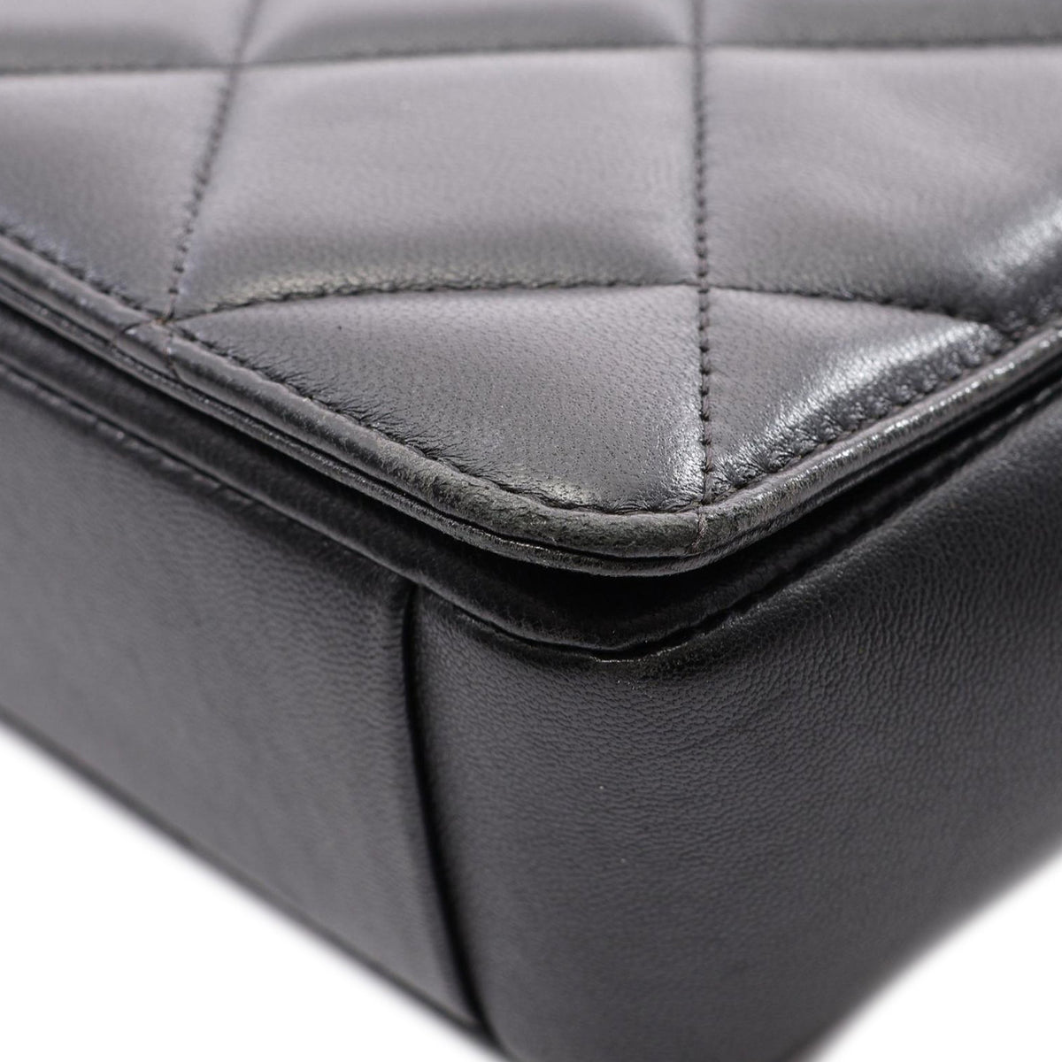 Chanel CC Quilted Lambskin Diamond Full Flap