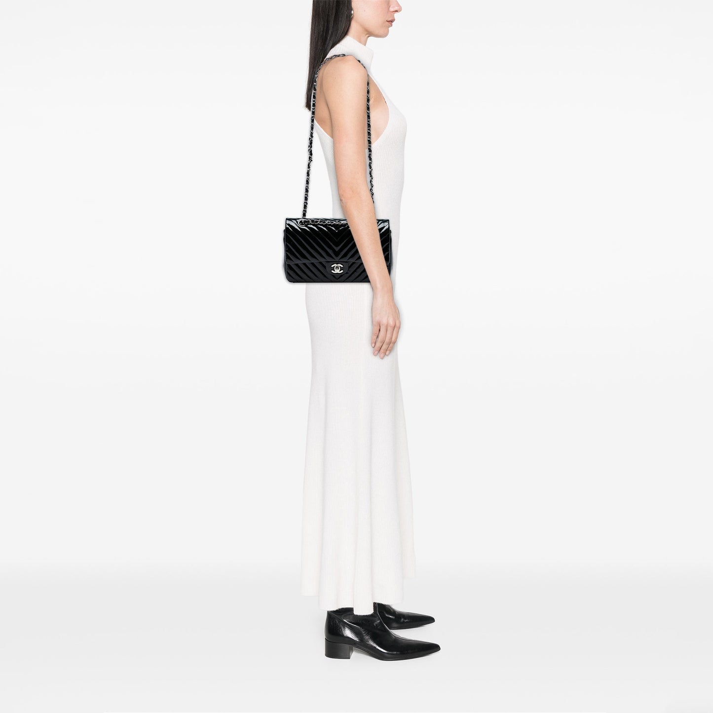 Medium Classic Chevron Patent Double Flap