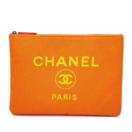Chanel Medium Mixed Fiber Deauville O Case Clutch