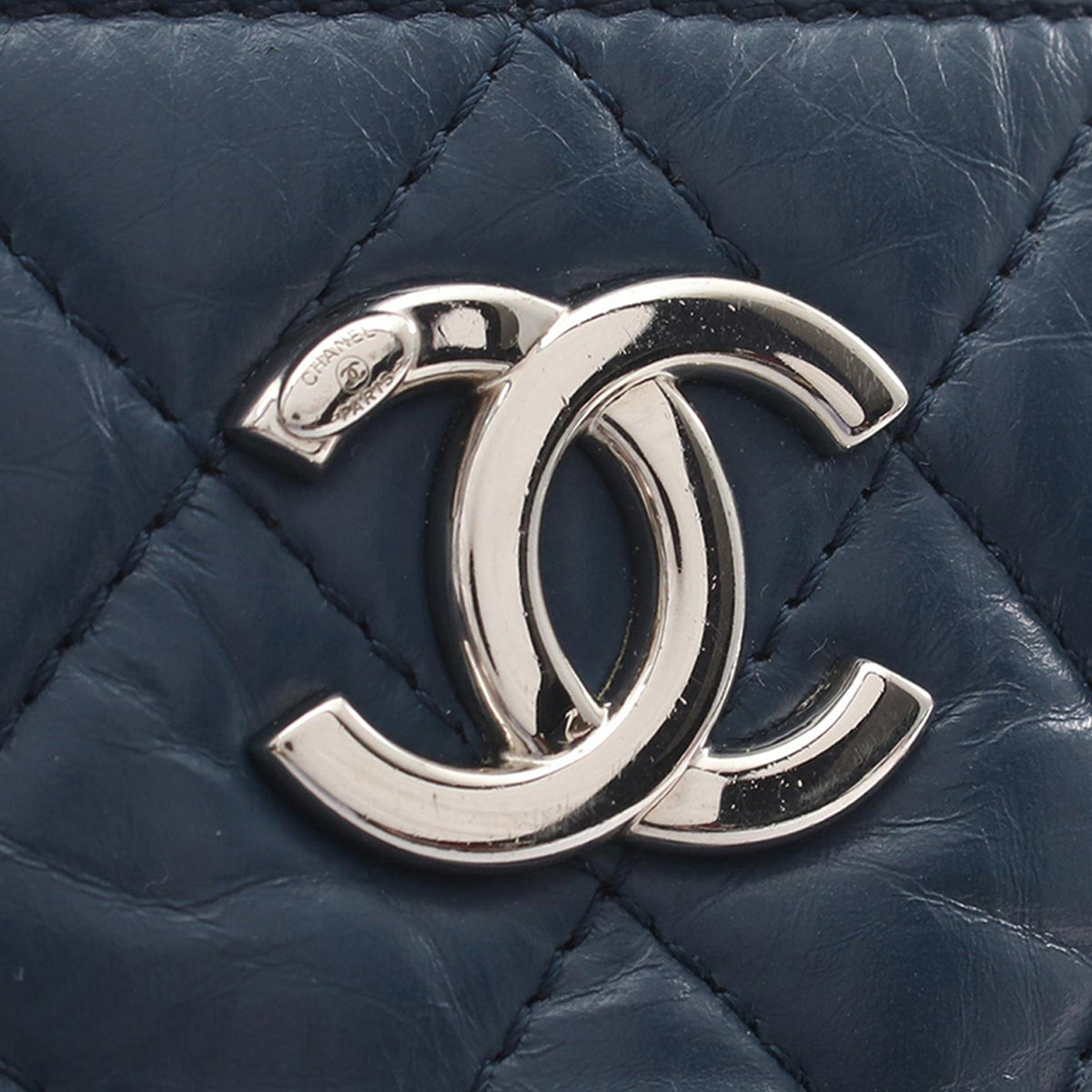 Chanel CC Quilted Aged Calfskin Shoulder Bag — Blue