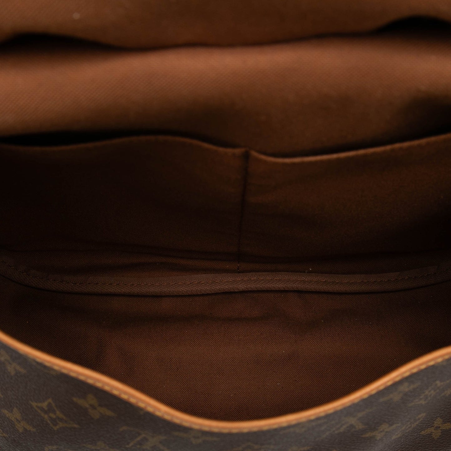 Louis Vuitton Monogram Saumur 35