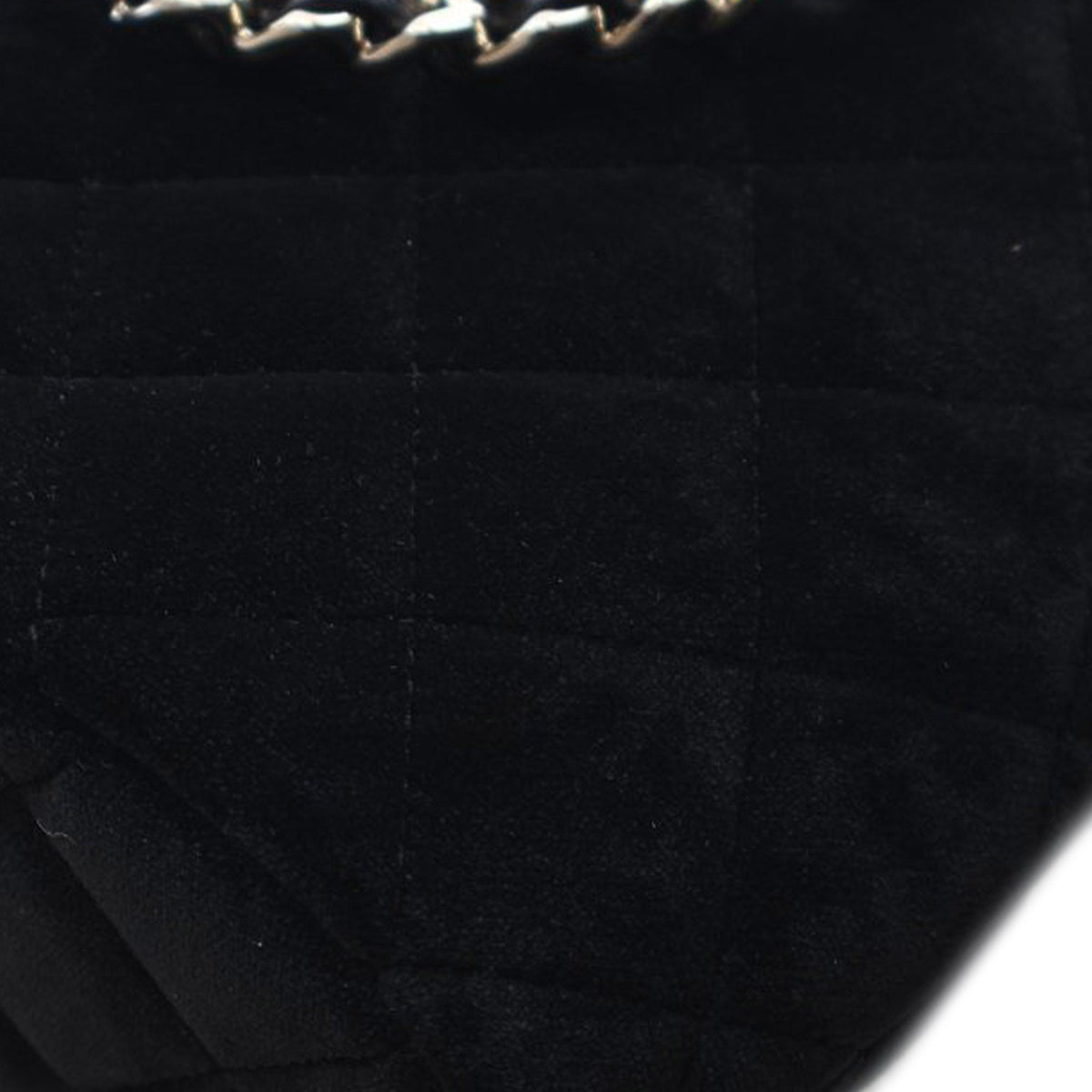 Chanel Quilted Velvet Coco Clutch With Chain — Black
