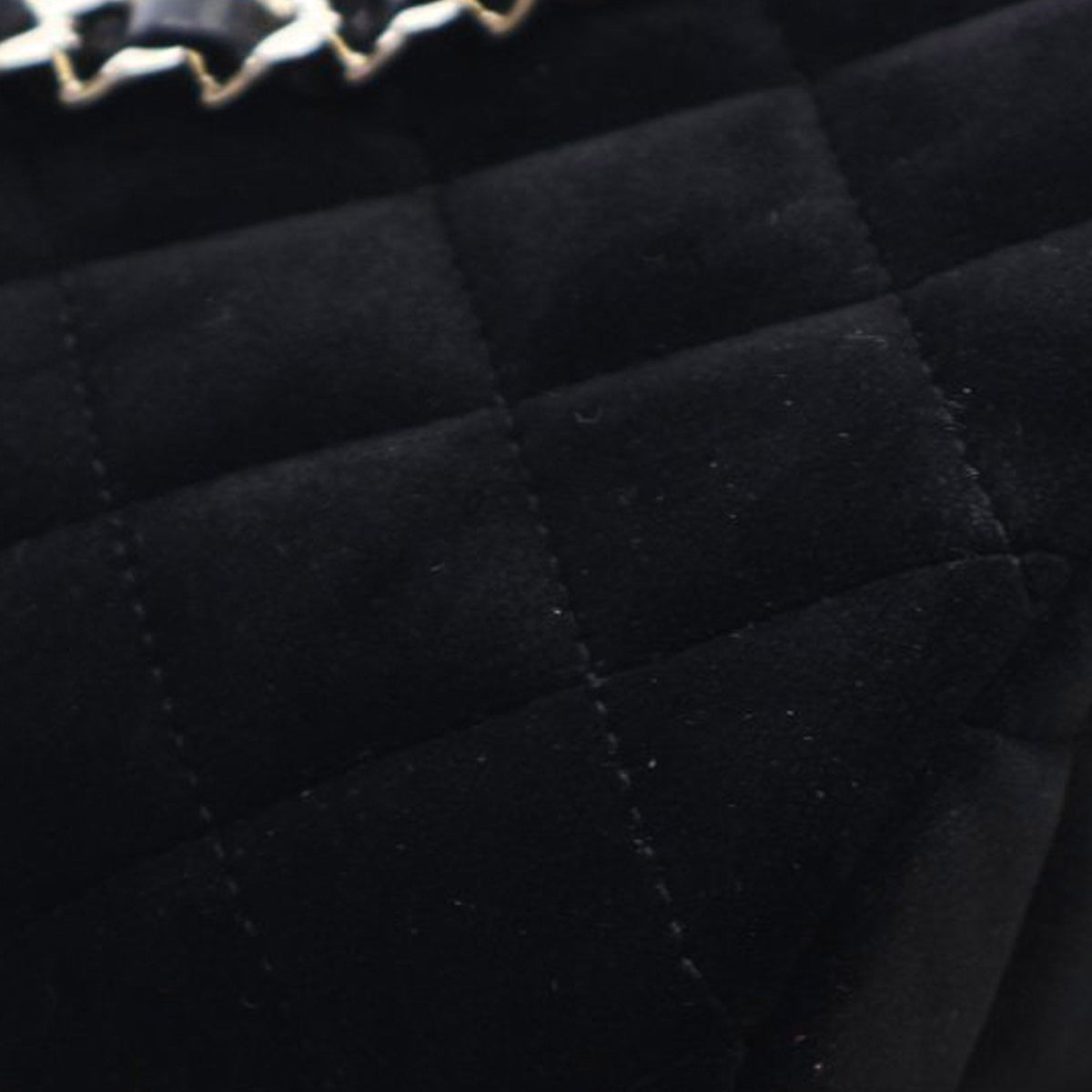 Chanel Quilted Velvet Coco Clutch With Chain — Black
