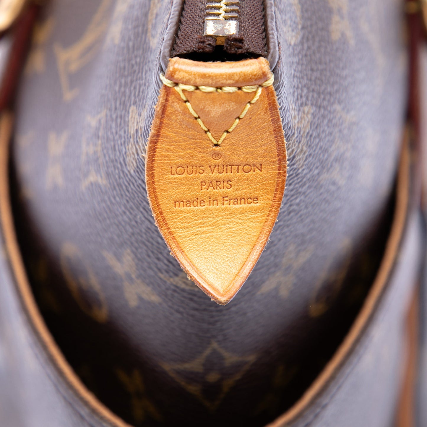 Louis Vuitton Monogram Totally MM