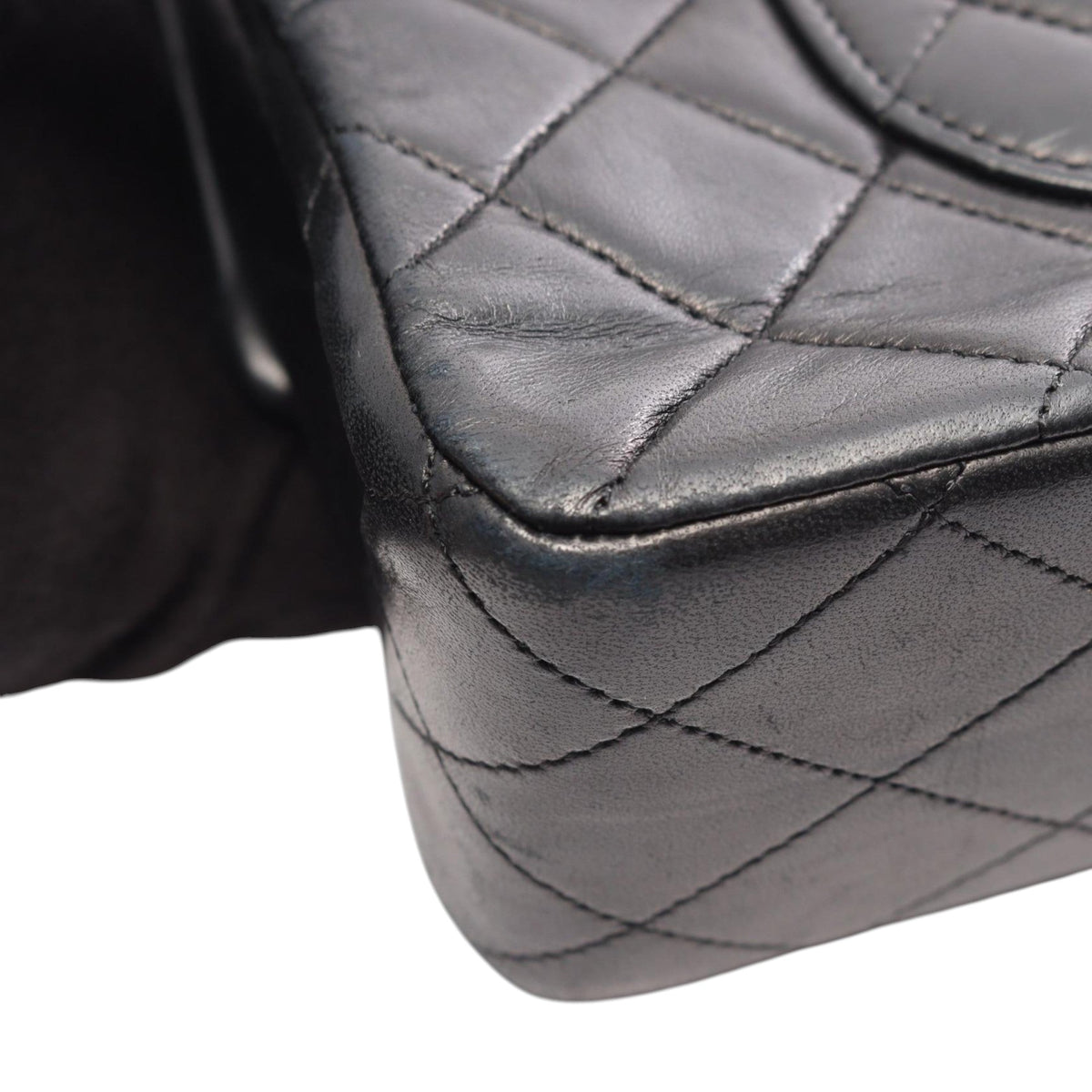 Chanel Medium Classic Lambskin Double Flap — Black