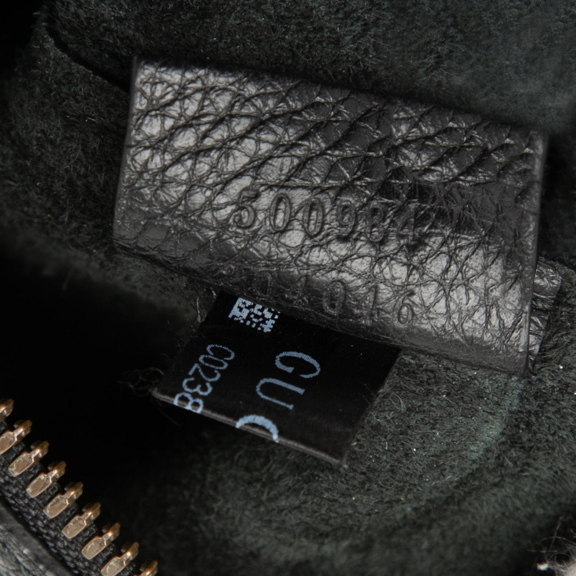 Gucci Leather Logo Clutch