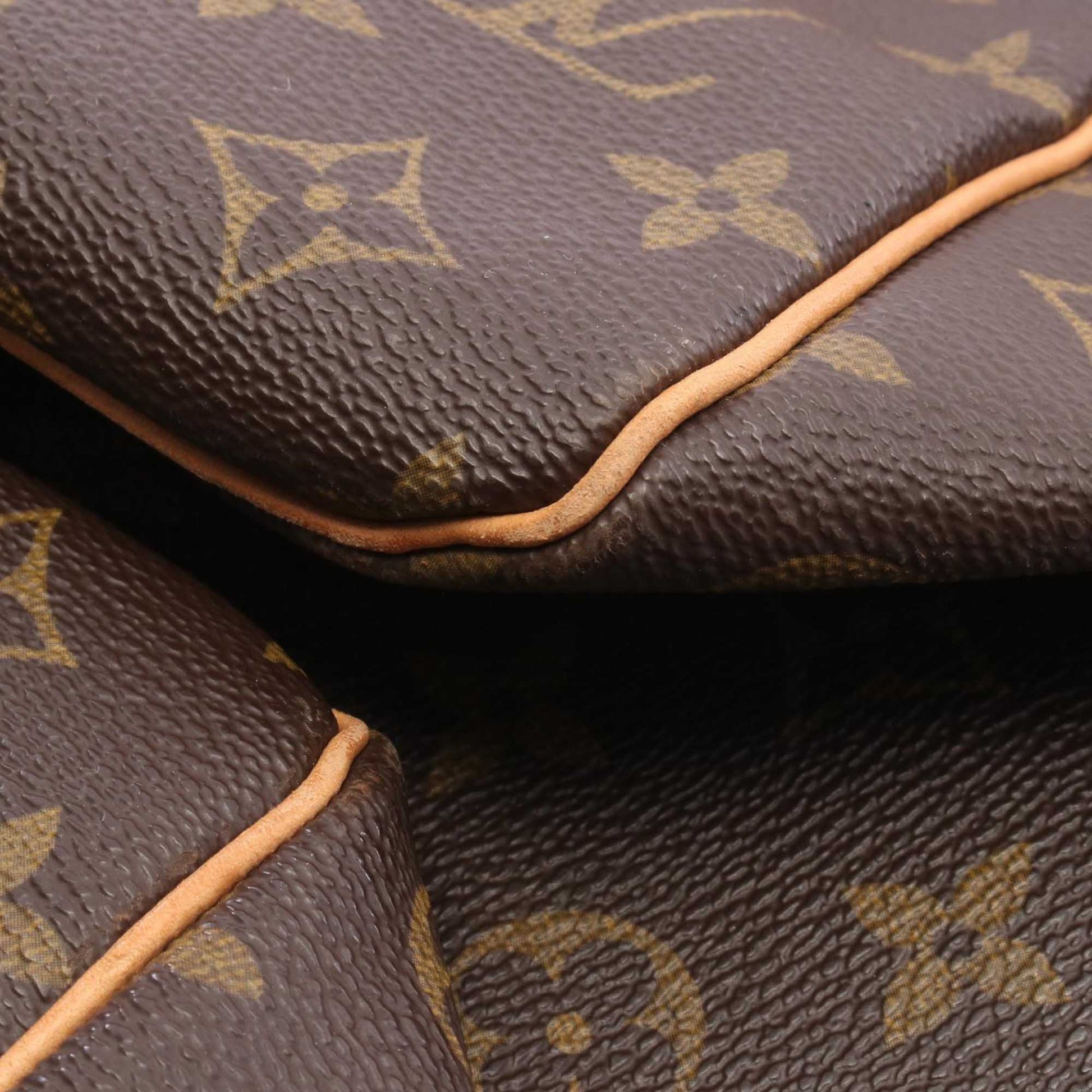 Louis Vuitton Monogram Keepall 50