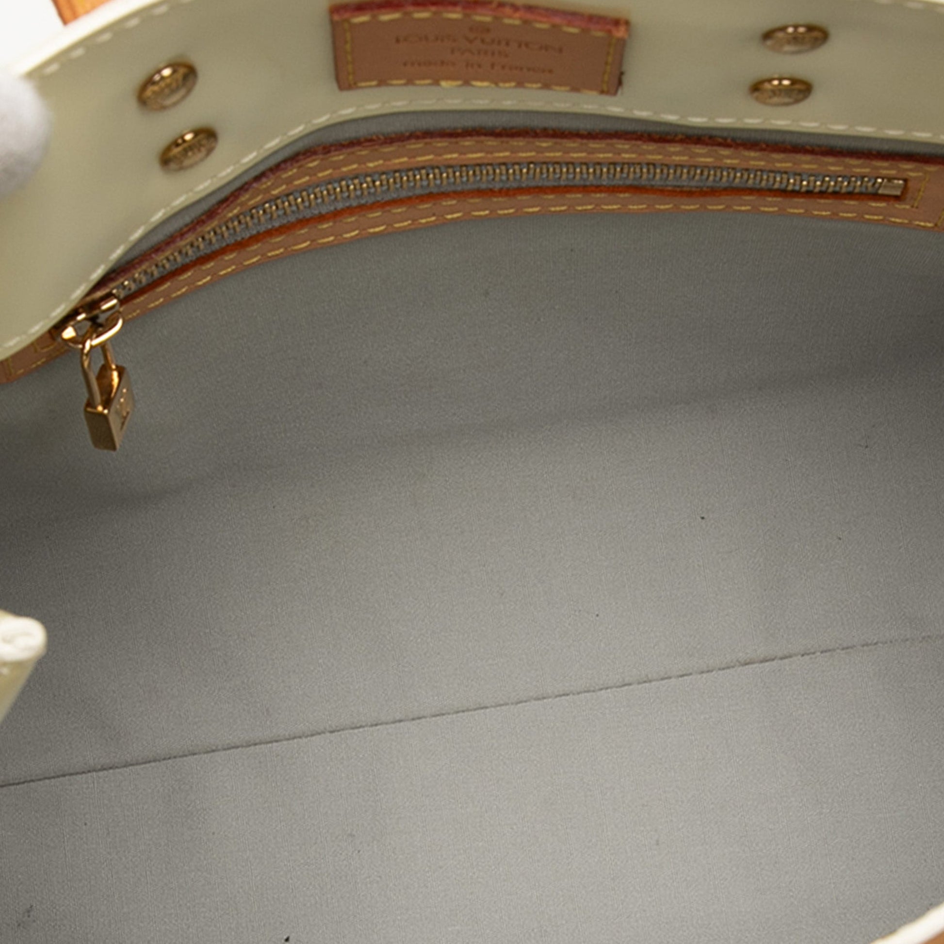Louis Vuitton Monogram Vernis Reade PM