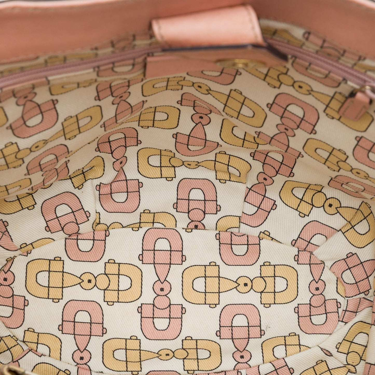 Gucci Guccissima Abbey D Ring Handbag