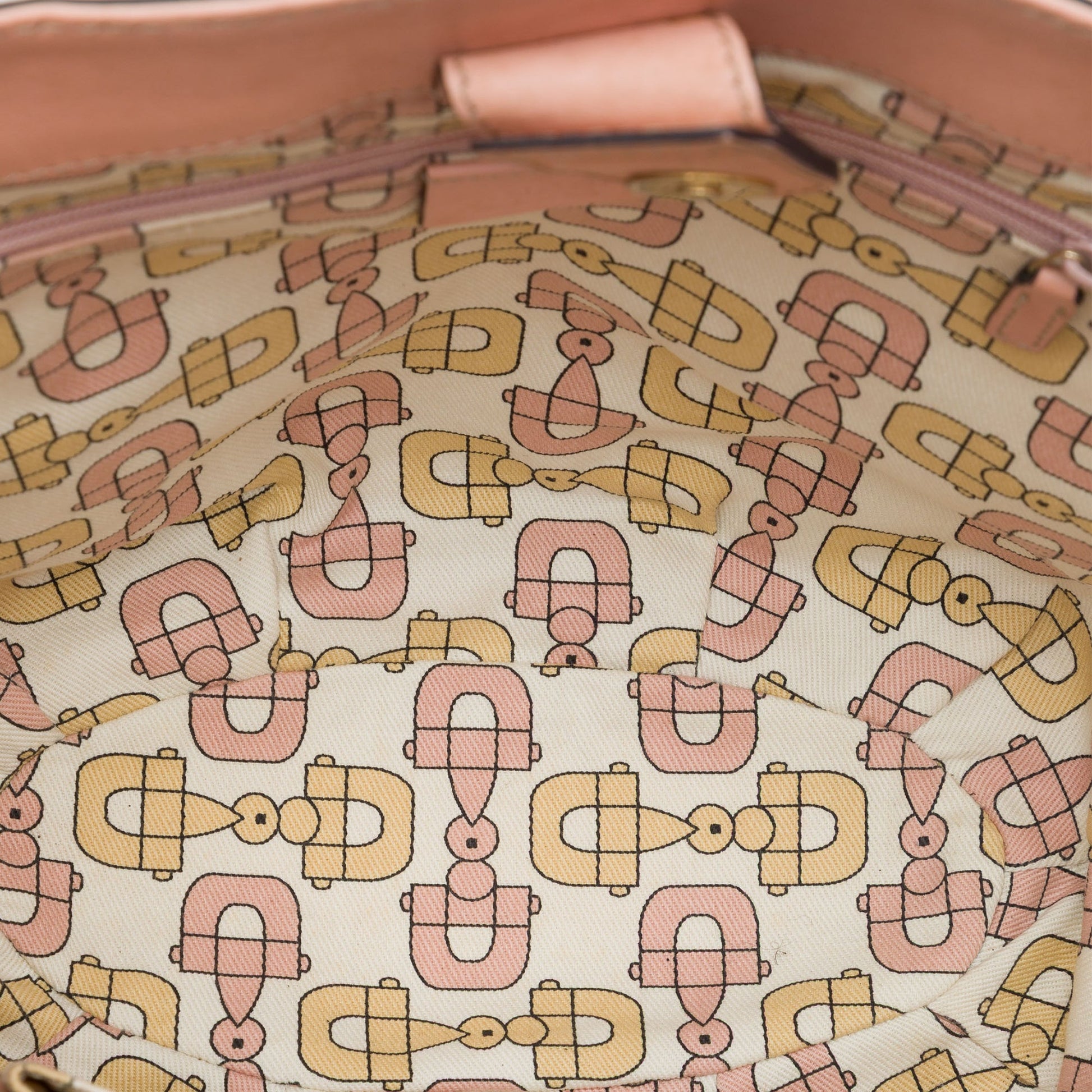 Gucci Guccissima Abbey D Ring Handbag