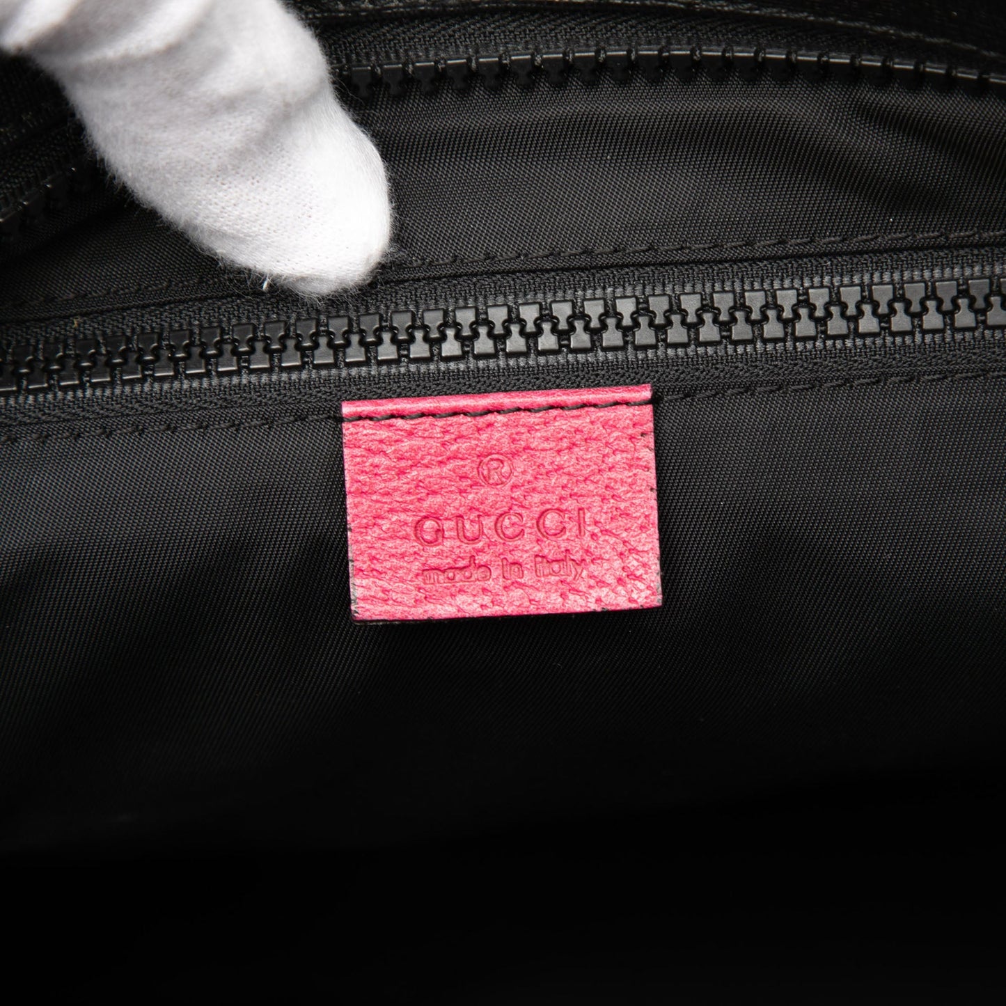 GG Supreme Trademark Logo Crossbody