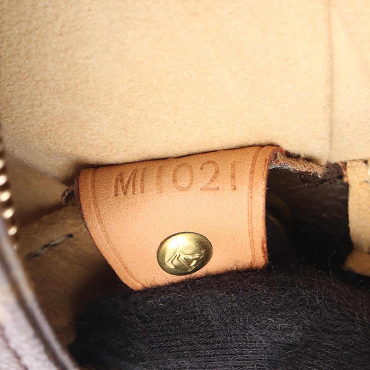 Louis Vuitton Monogram Looping GM