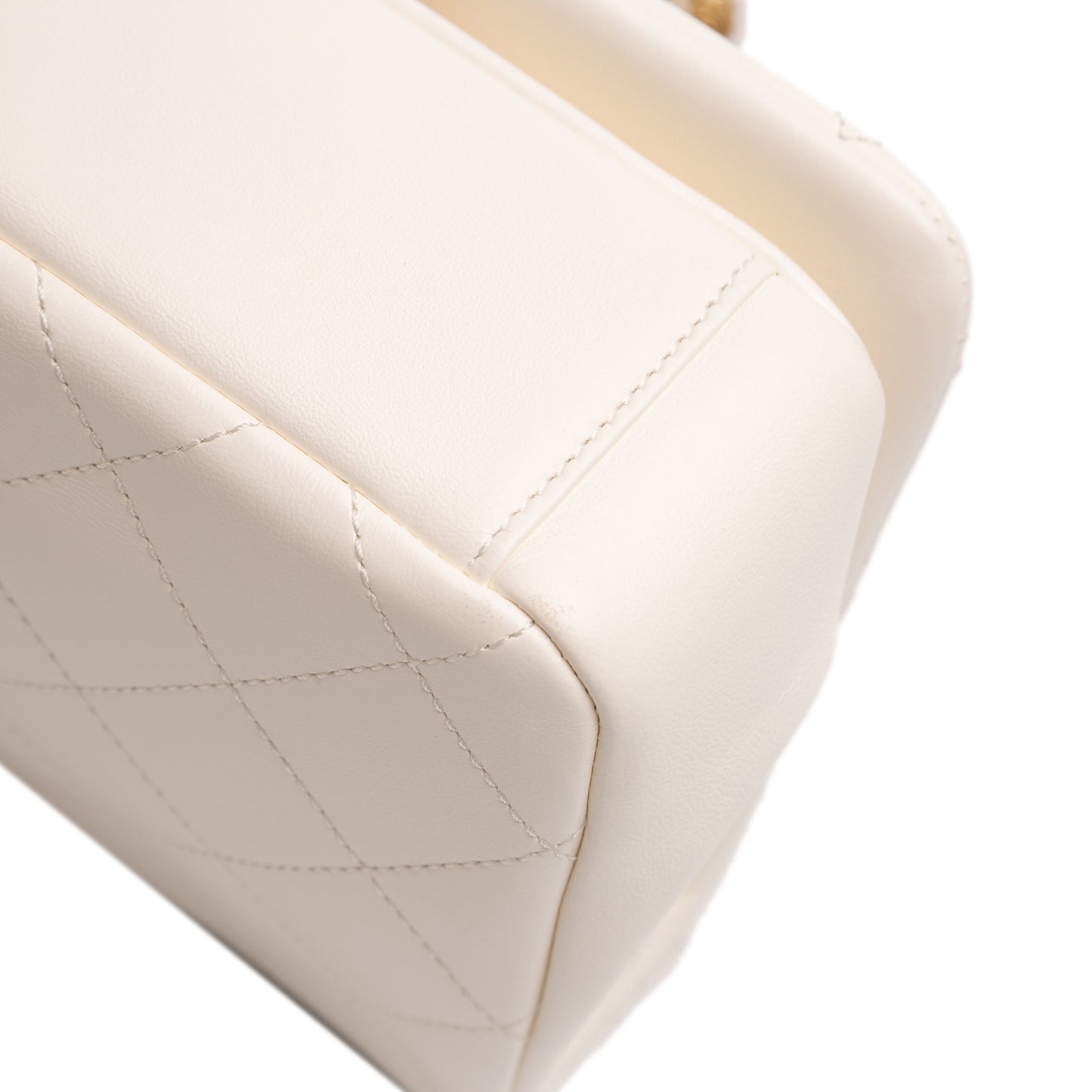 Small Quilted Lambskin On And On Chain Flap