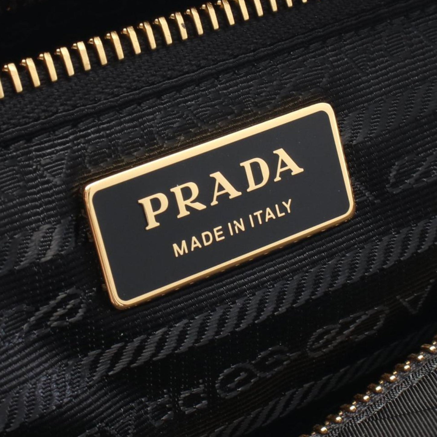 Prada Medium Impuntu Re Nylon Re Edition 1995 Chaine Tote