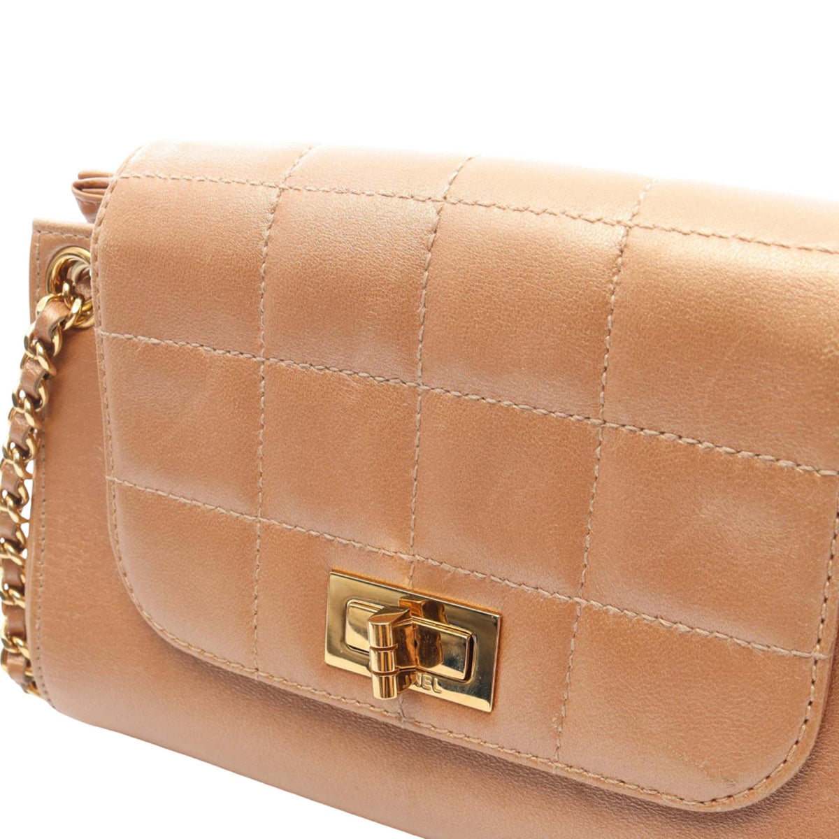 Chanel Choco Bar Lambskin Reissue 2.55 Accordion Flap — Pink