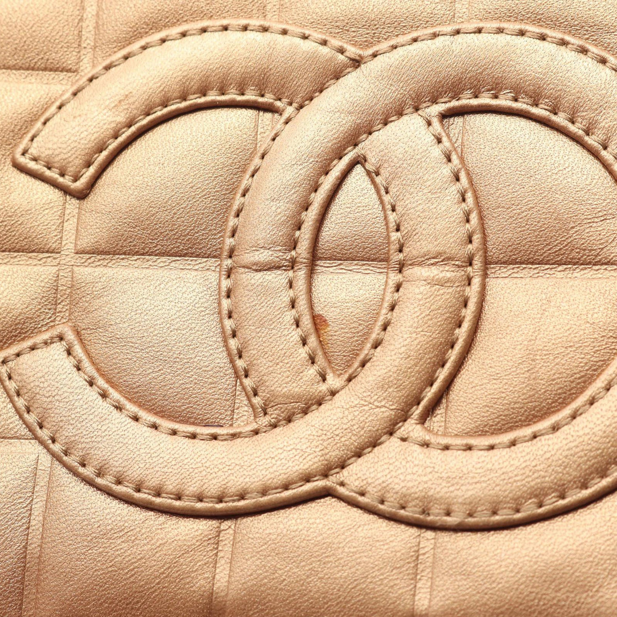 Chanel CC Chocolate Bar Metallic Lambskin Shoulder Bag