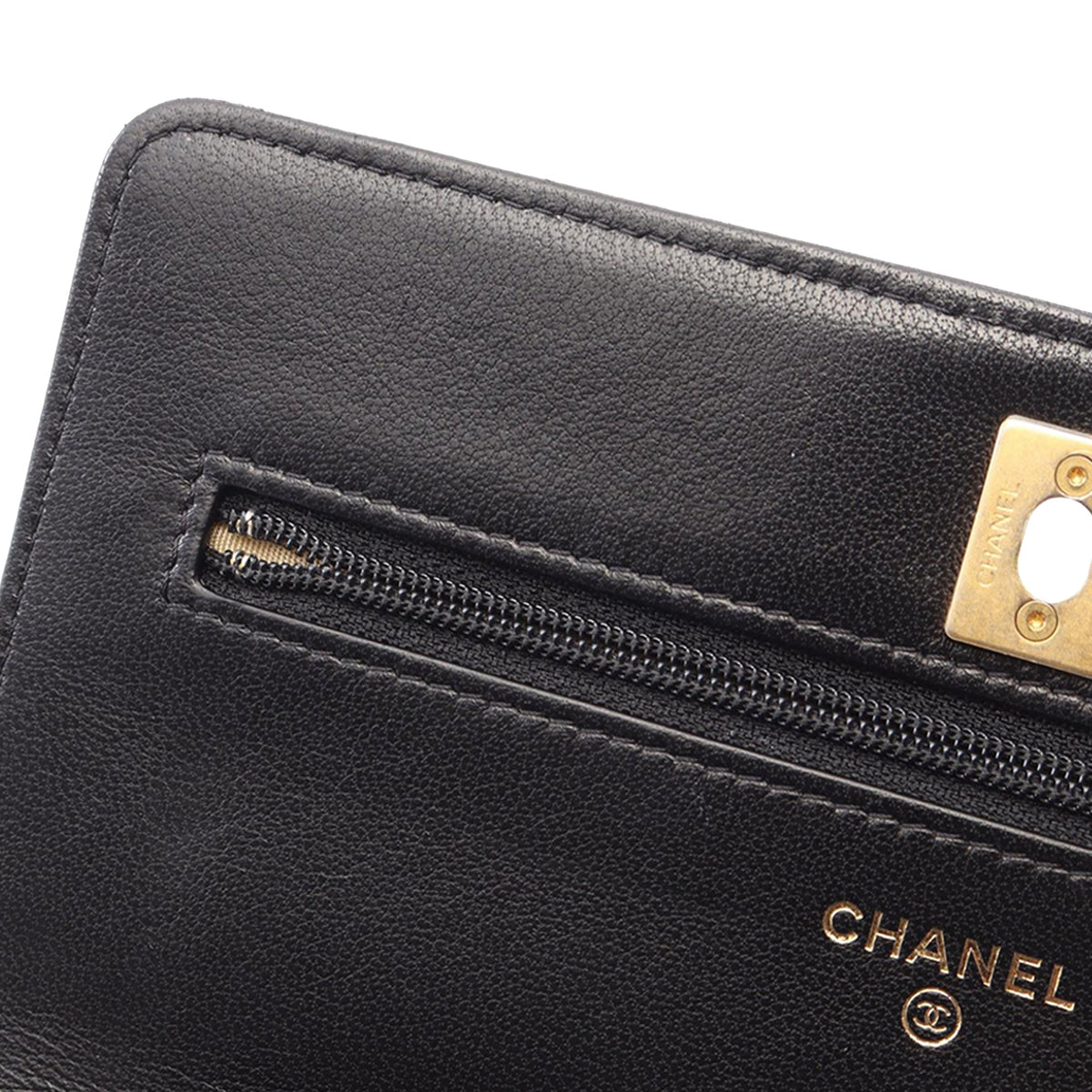 Chanel CC Quilted Lambskin Pearl Crush Wallet On Chain