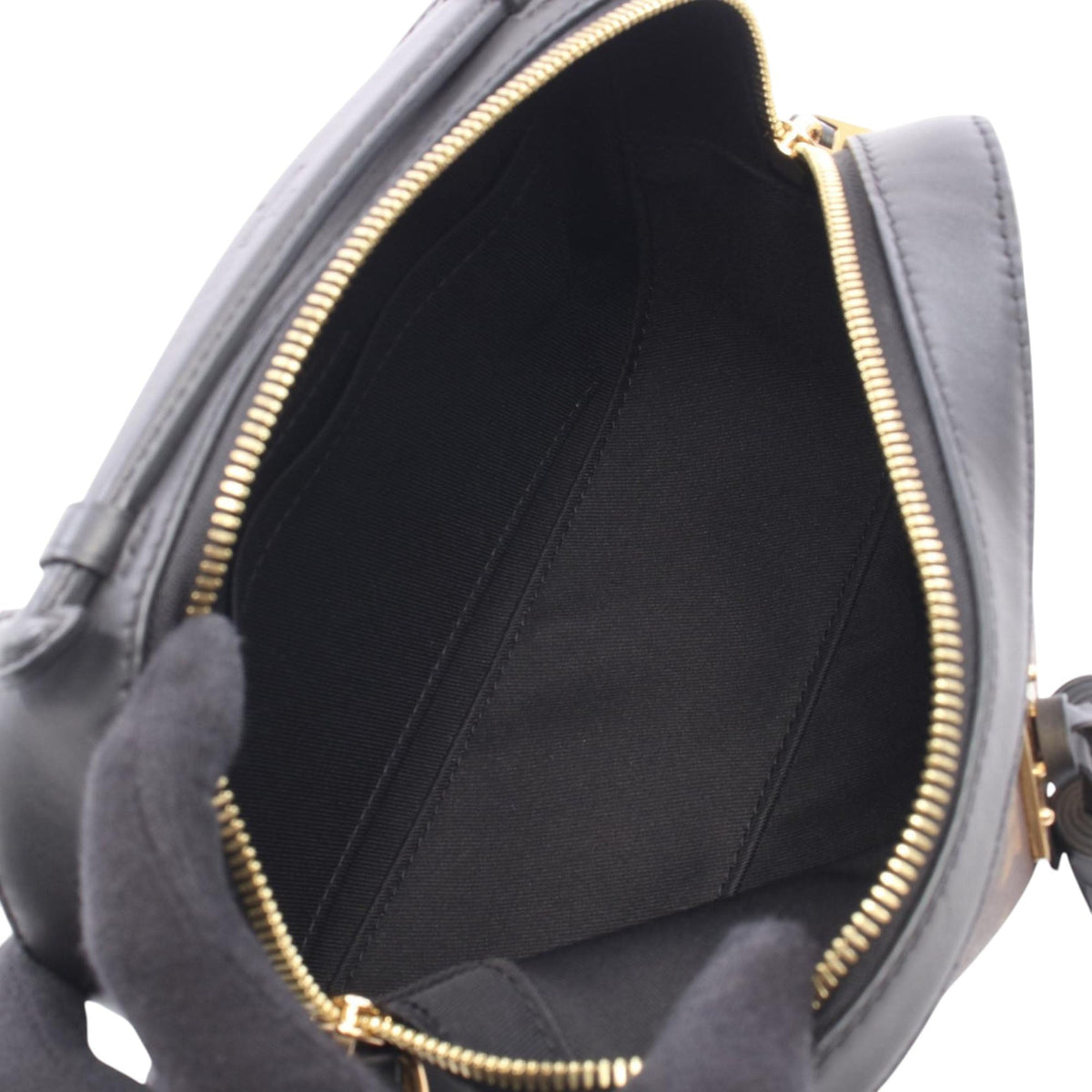 Louis Vuitton Monogram Saintonge