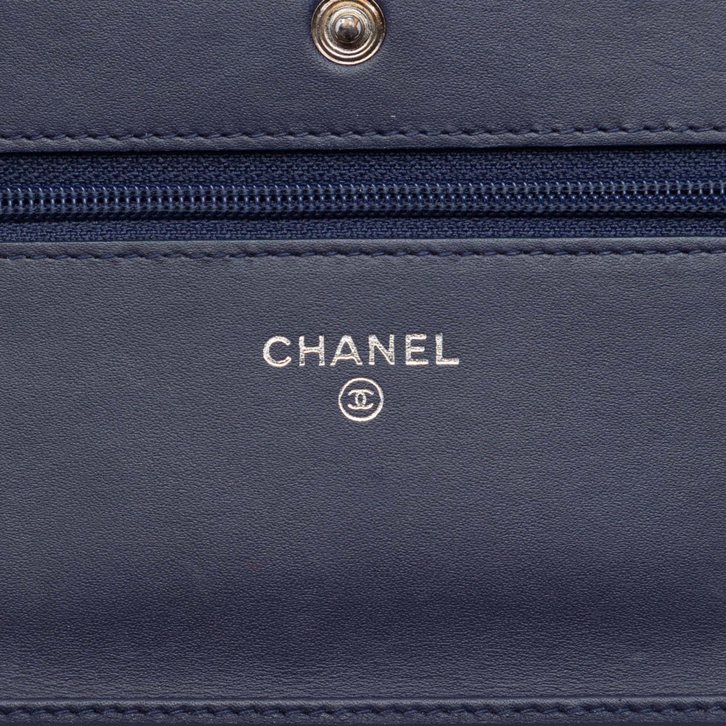 Chanel CC Caviar Wallet On Chain