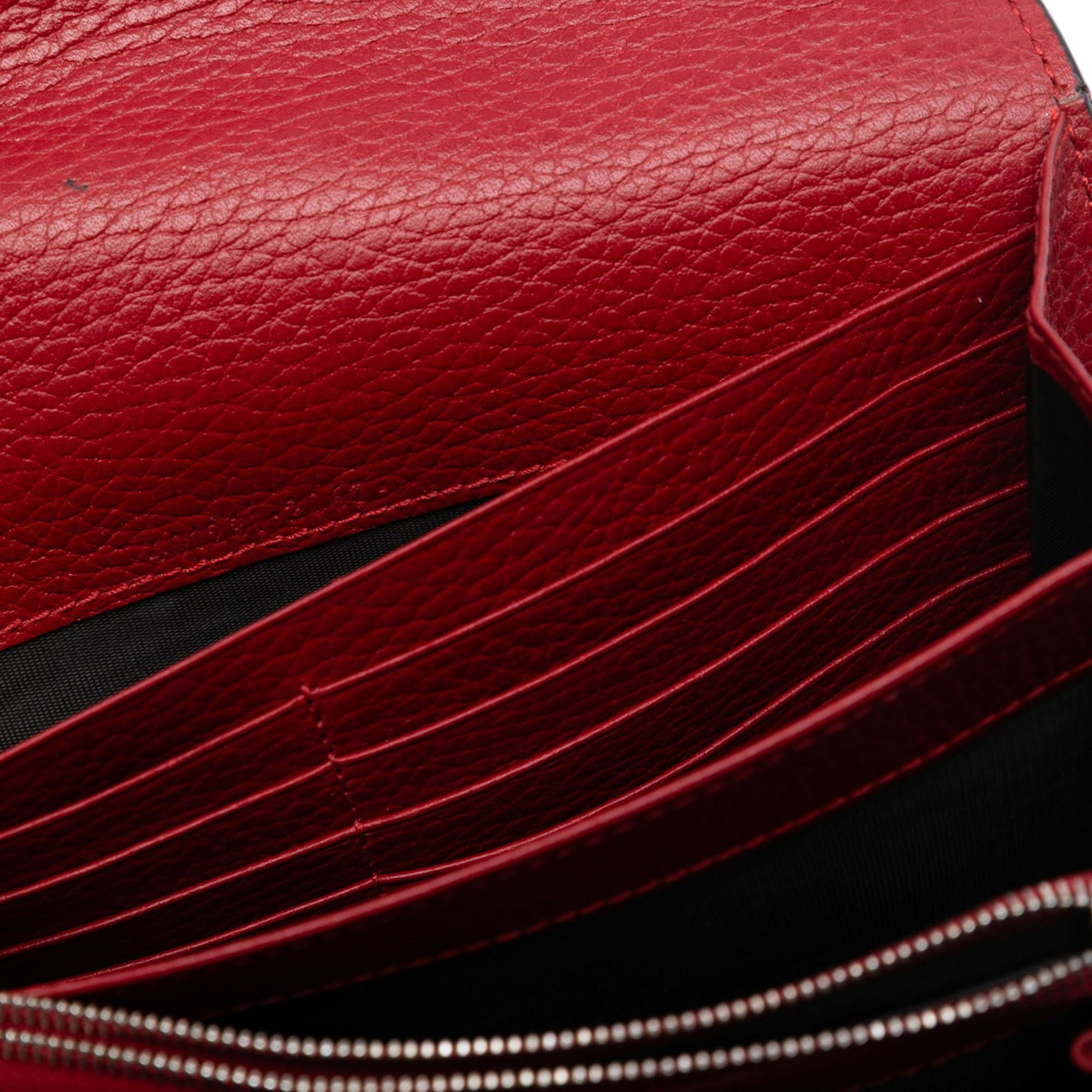 Gucci Leather Dionysus Wallet on Chain
