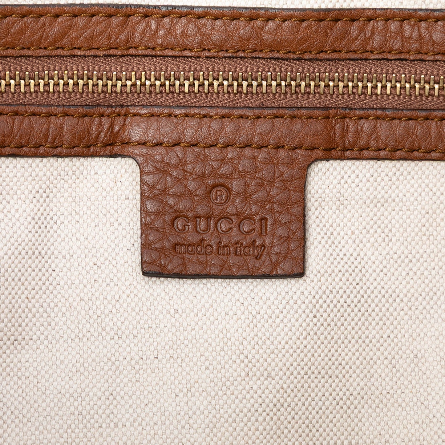 Medium GG Canvas Bella Shoulder Bag