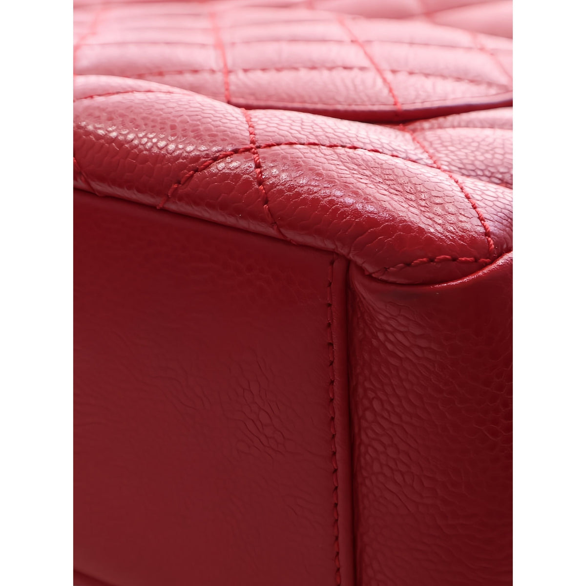 Chanel Caviar Petite Shopping Tote — Red