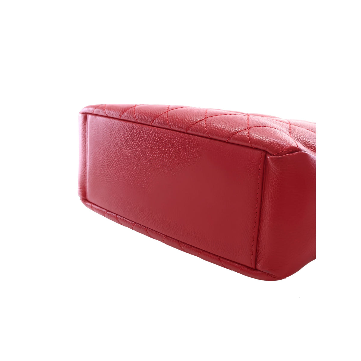 Chanel Caviar Petite Shopping Tote — Red