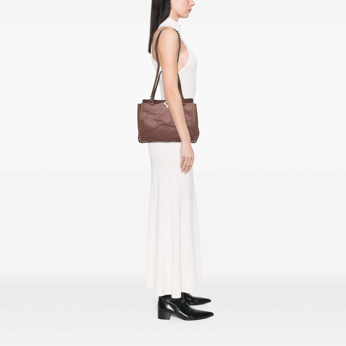 Valentino Medium Leather Rockstud Trapeze Satchel — Pink