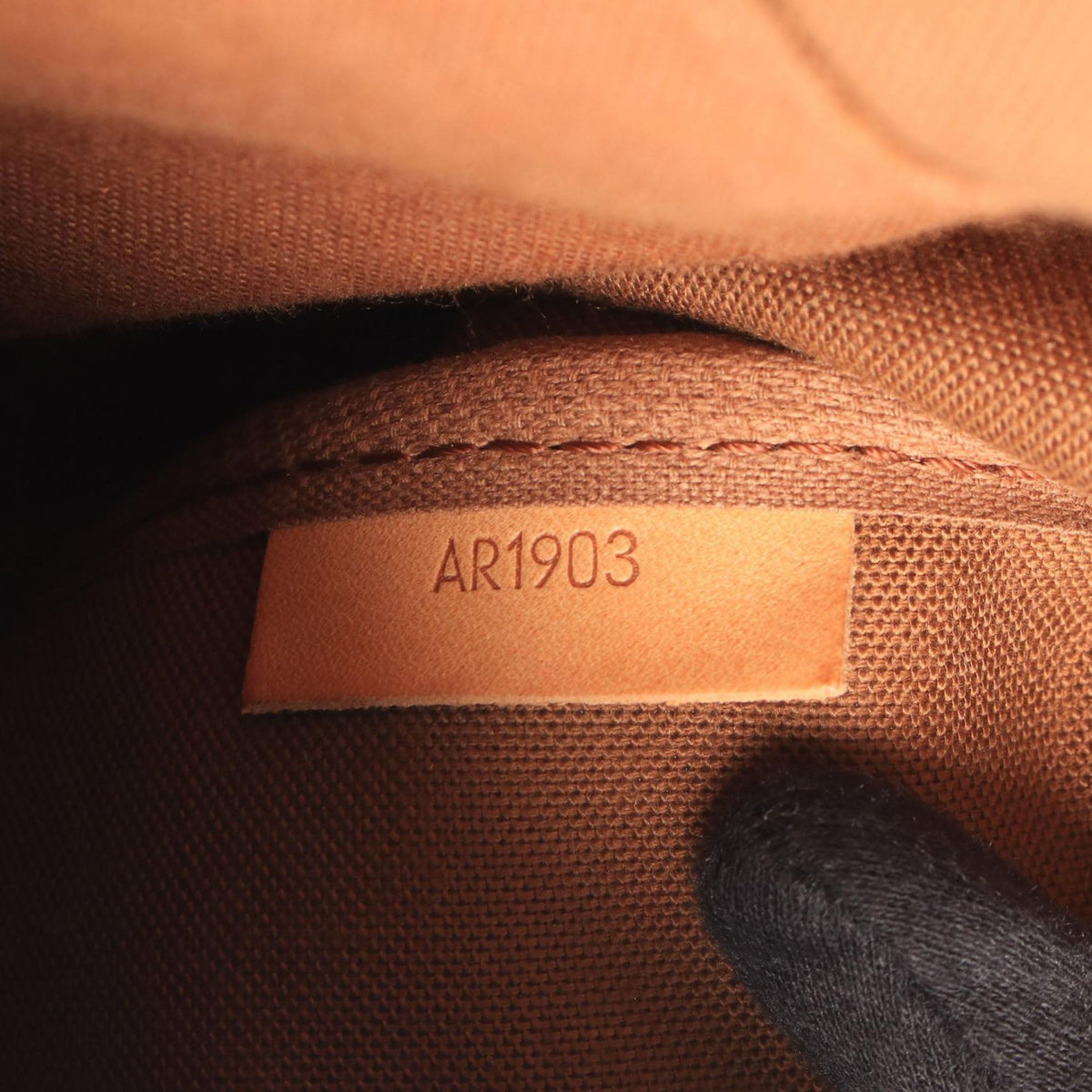 Louis Vuitton Monogram Saumur 35 — Brown